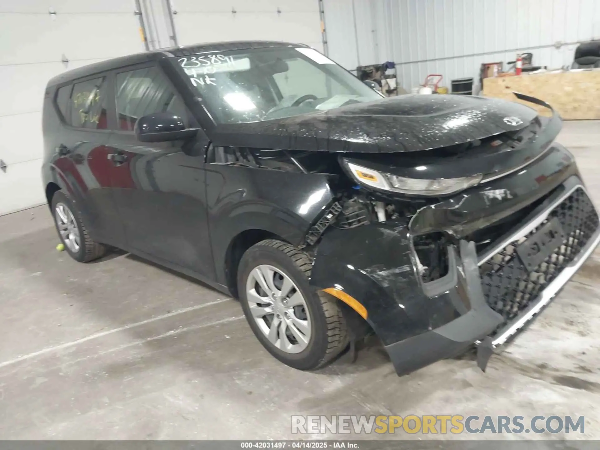 1 Photograph of a damaged car KNDJ23AU7L7724863 KIA SOUL 2020