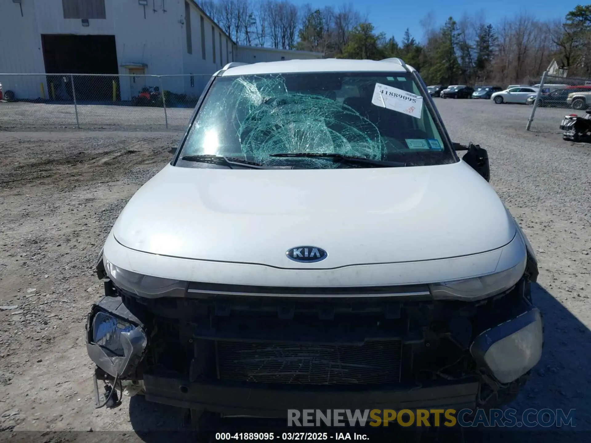 6 Photograph of a damaged car KNDJ23AU8L7003306 KIA SOUL 2020