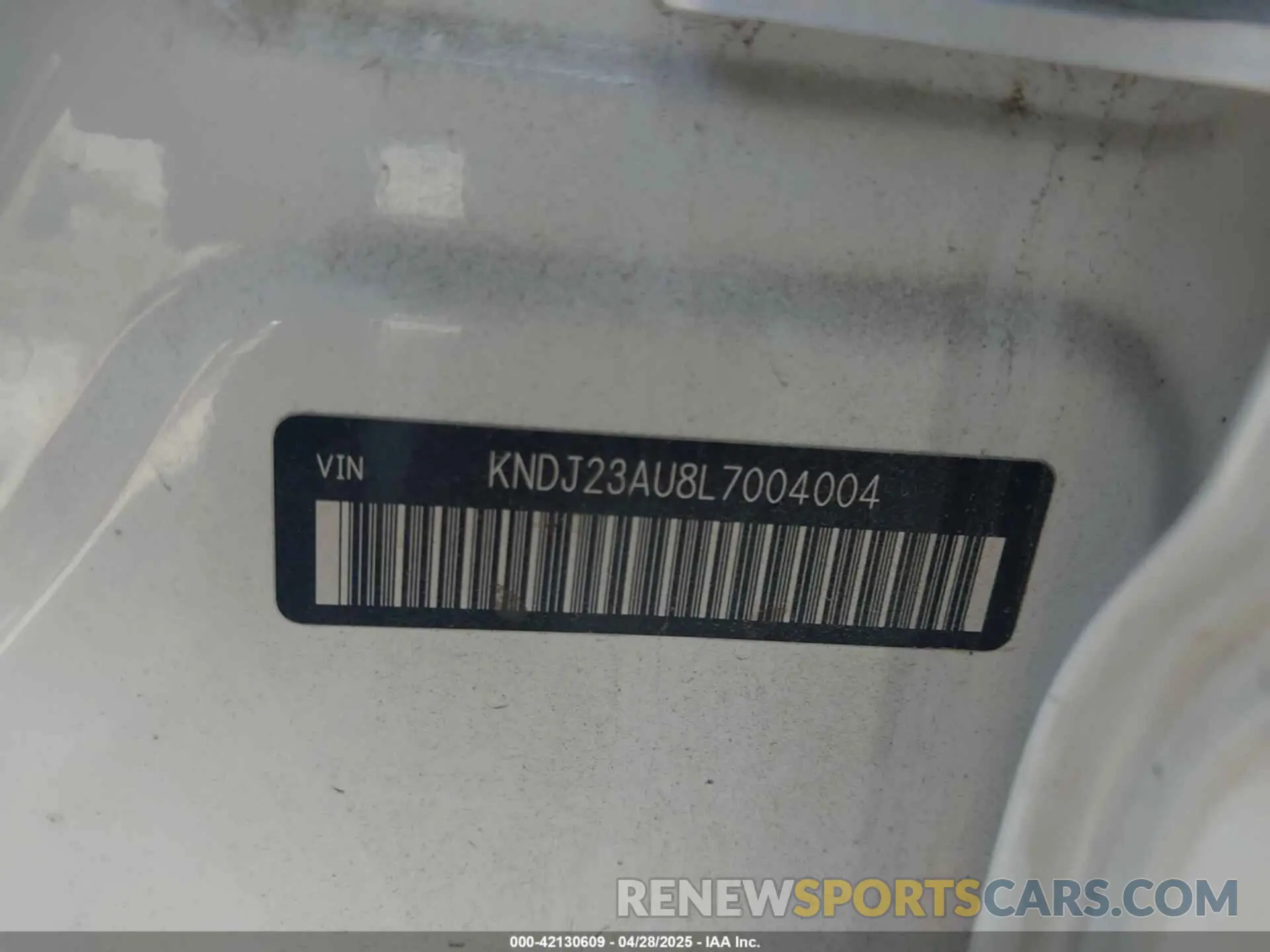 9 Photograph of a damaged car KNDJ23AU8L7004004 KIA SOUL 2020