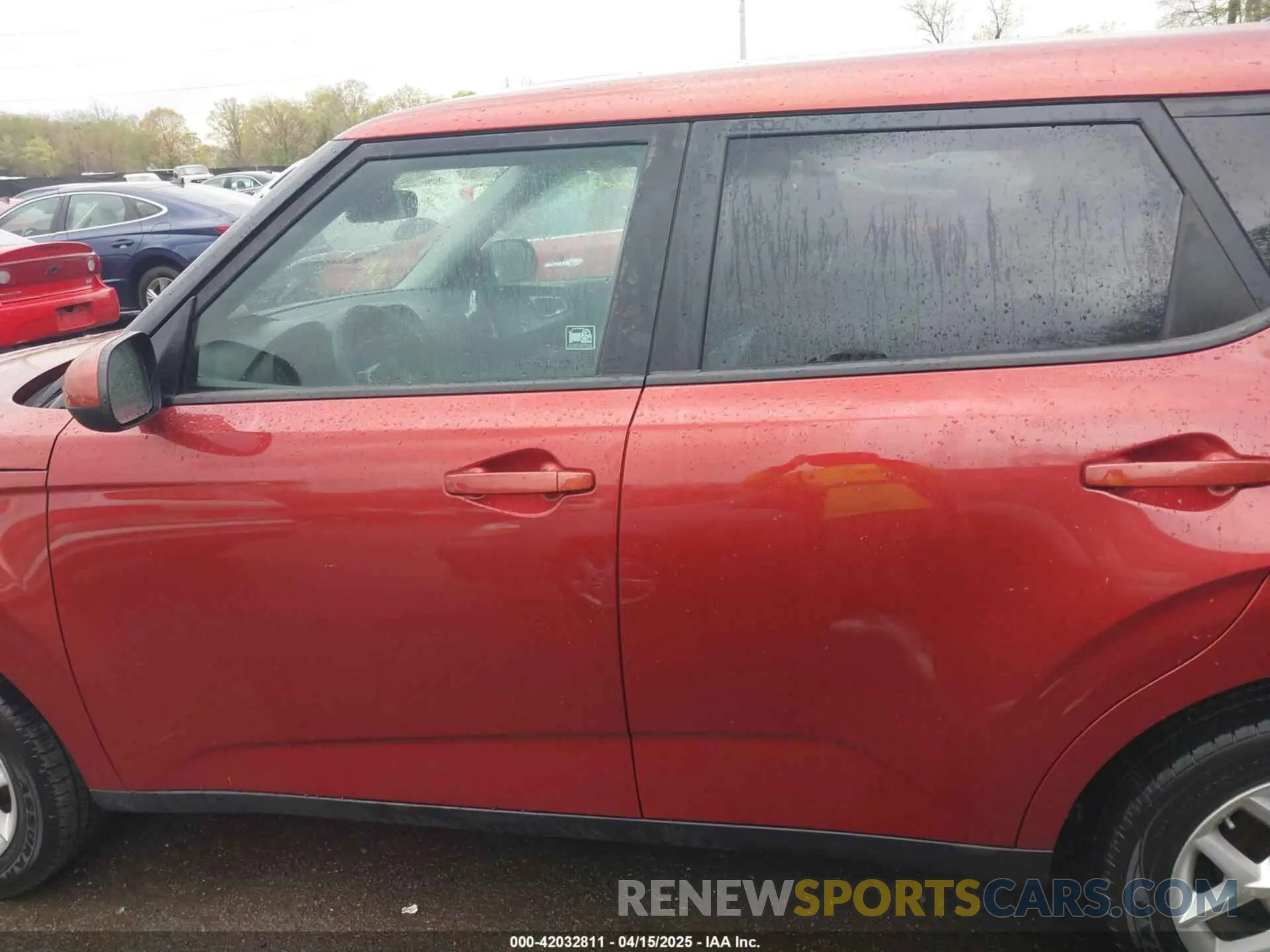 14 Photograph of a damaged car KNDJ23AU8L7012166 KIA SOUL 2020
