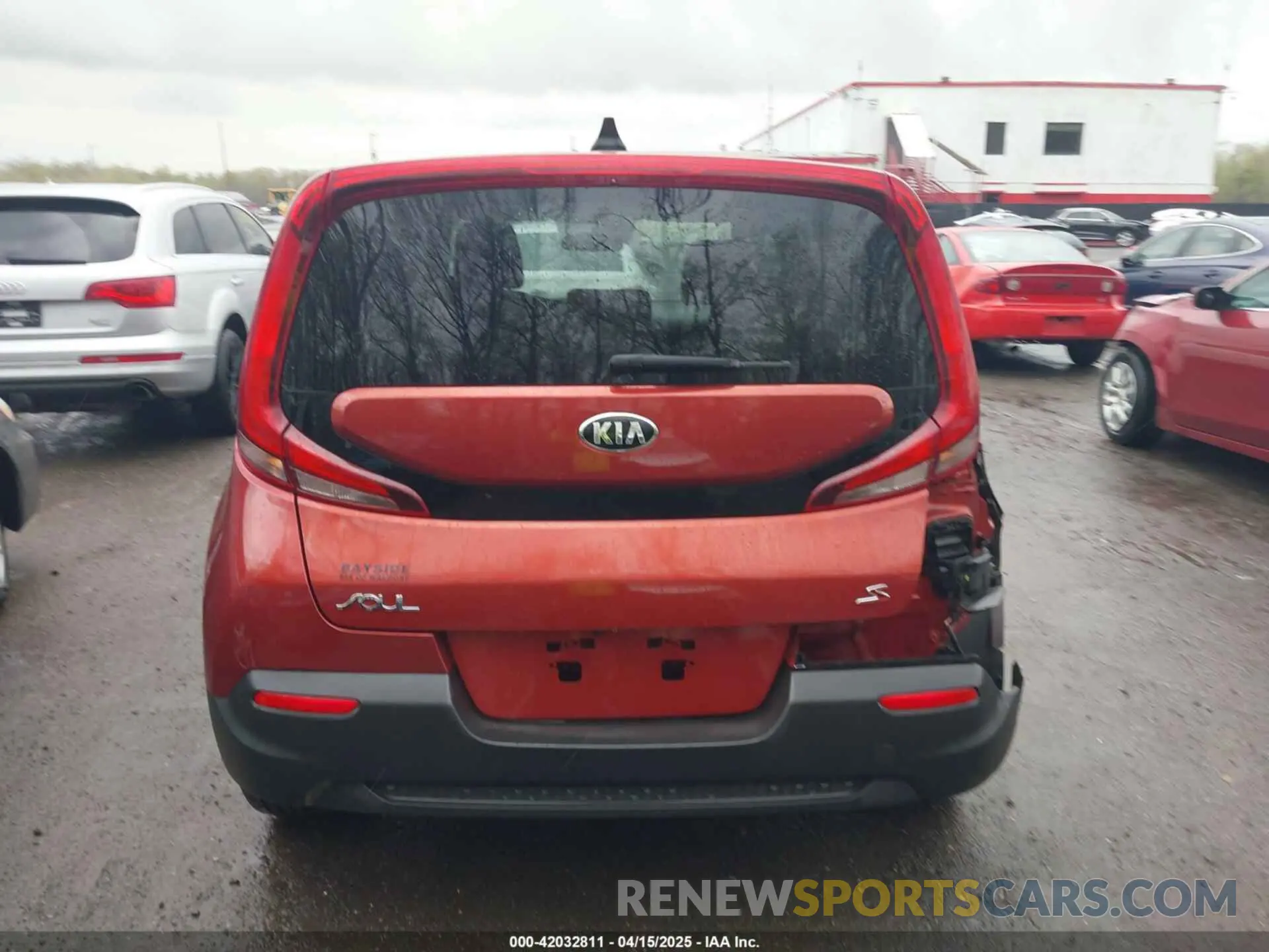 16 Photograph of a damaged car KNDJ23AU8L7012166 KIA SOUL 2020
