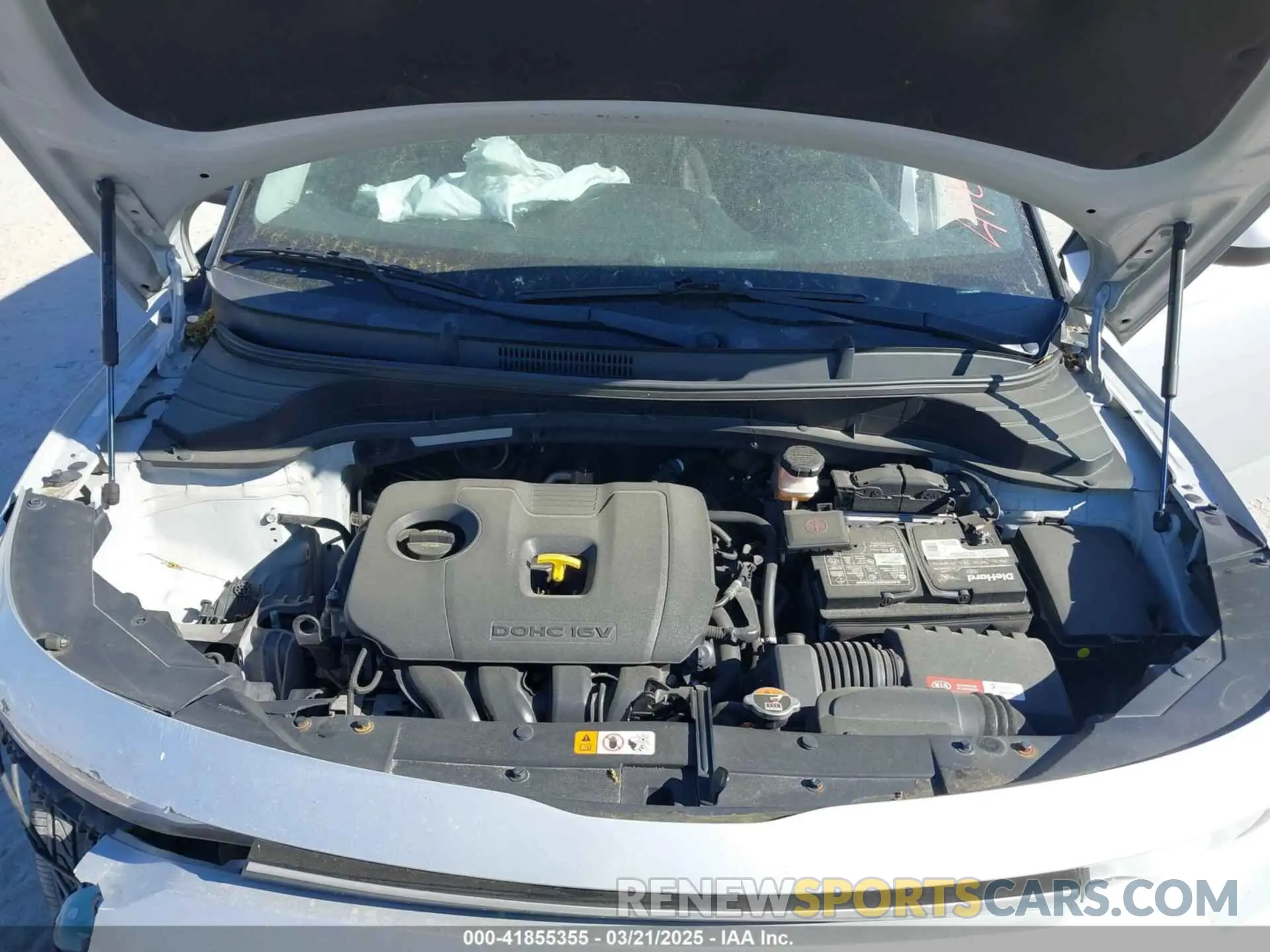 10 Photograph of a damaged car KNDJ23AU8L7037942 KIA SOUL 2020