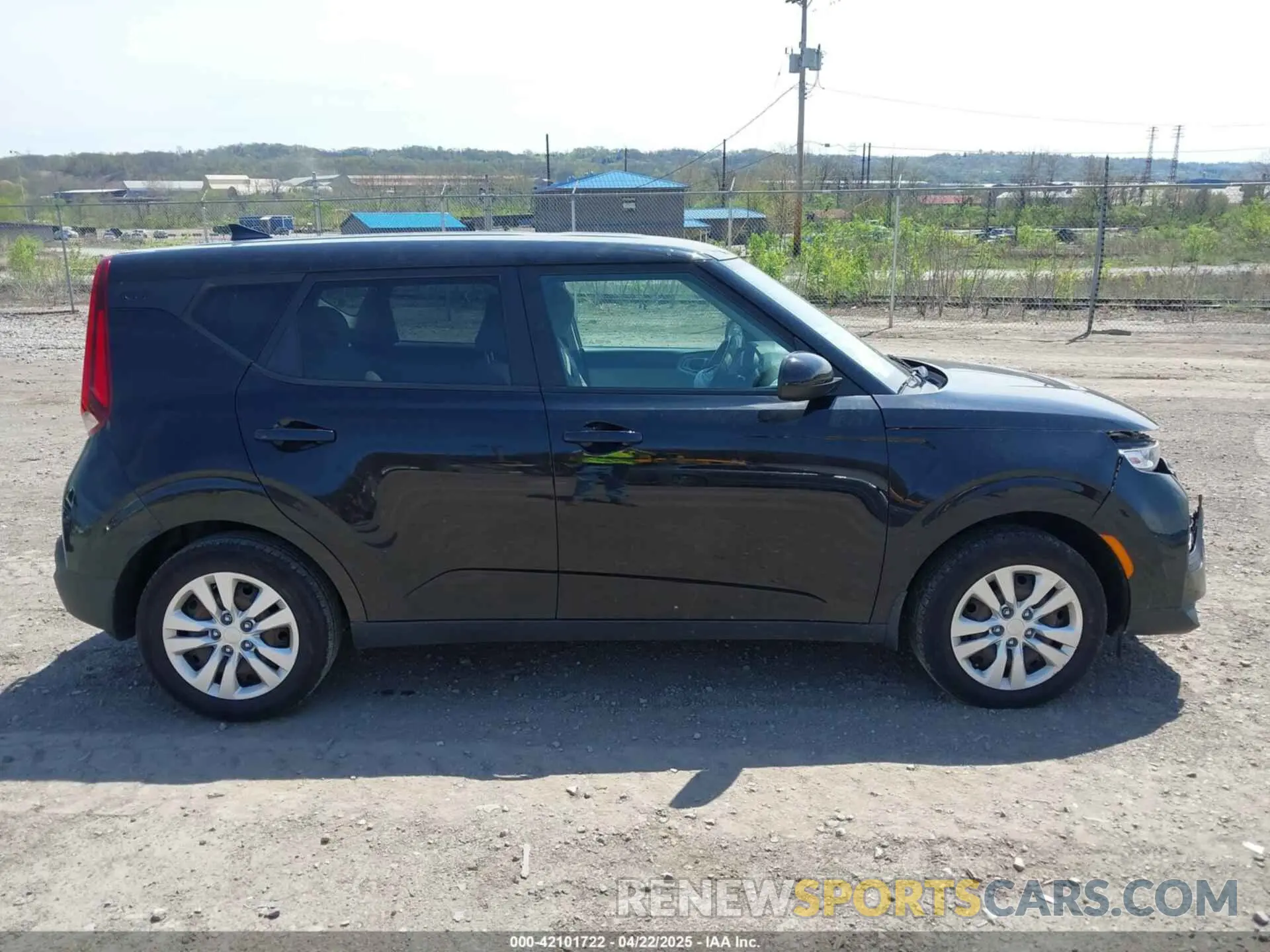 14 Photograph of a damaged car KNDJ23AU8L7057222 KIA SOUL 2020