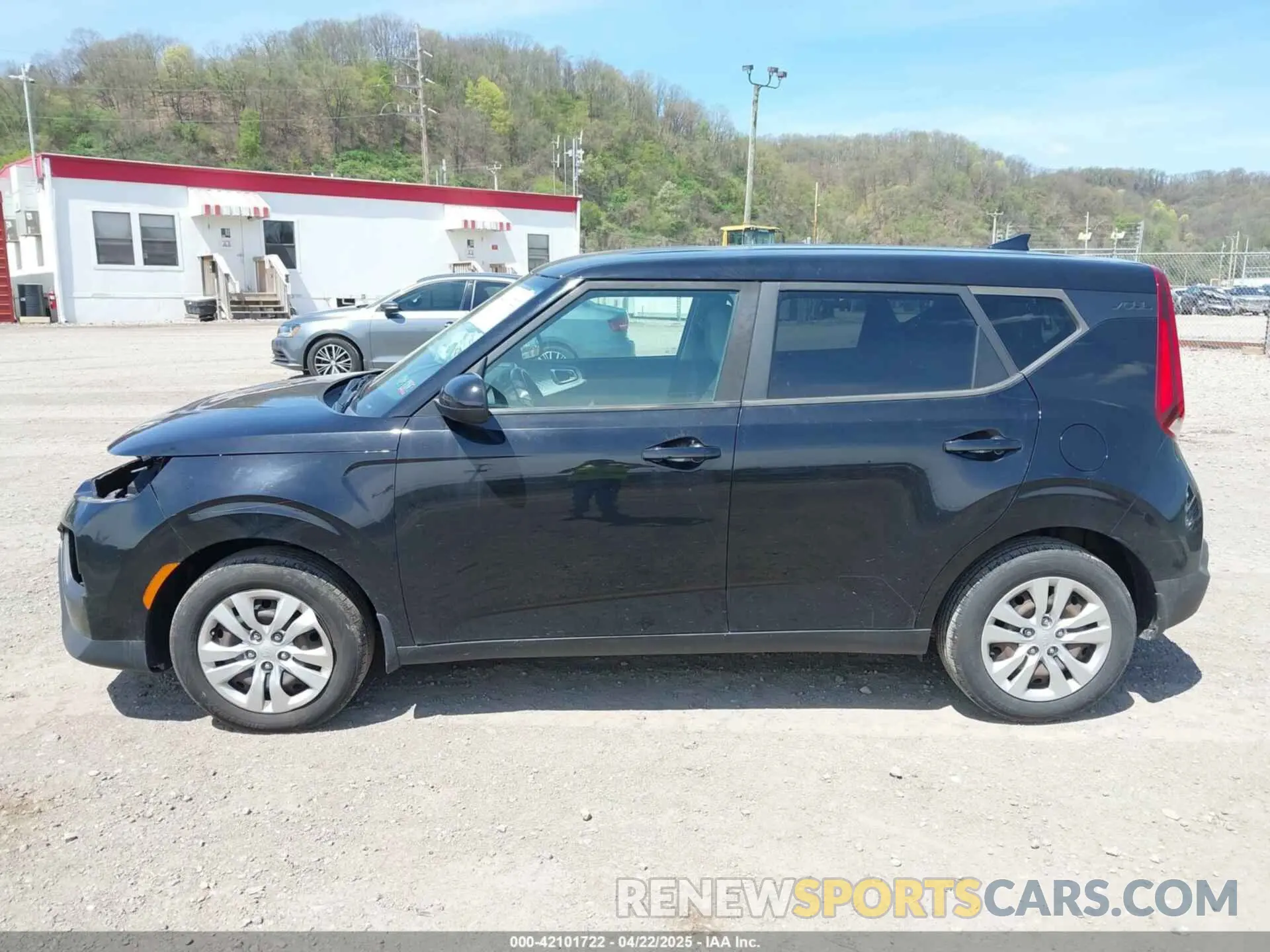 15 Photograph of a damaged car KNDJ23AU8L7057222 KIA SOUL 2020