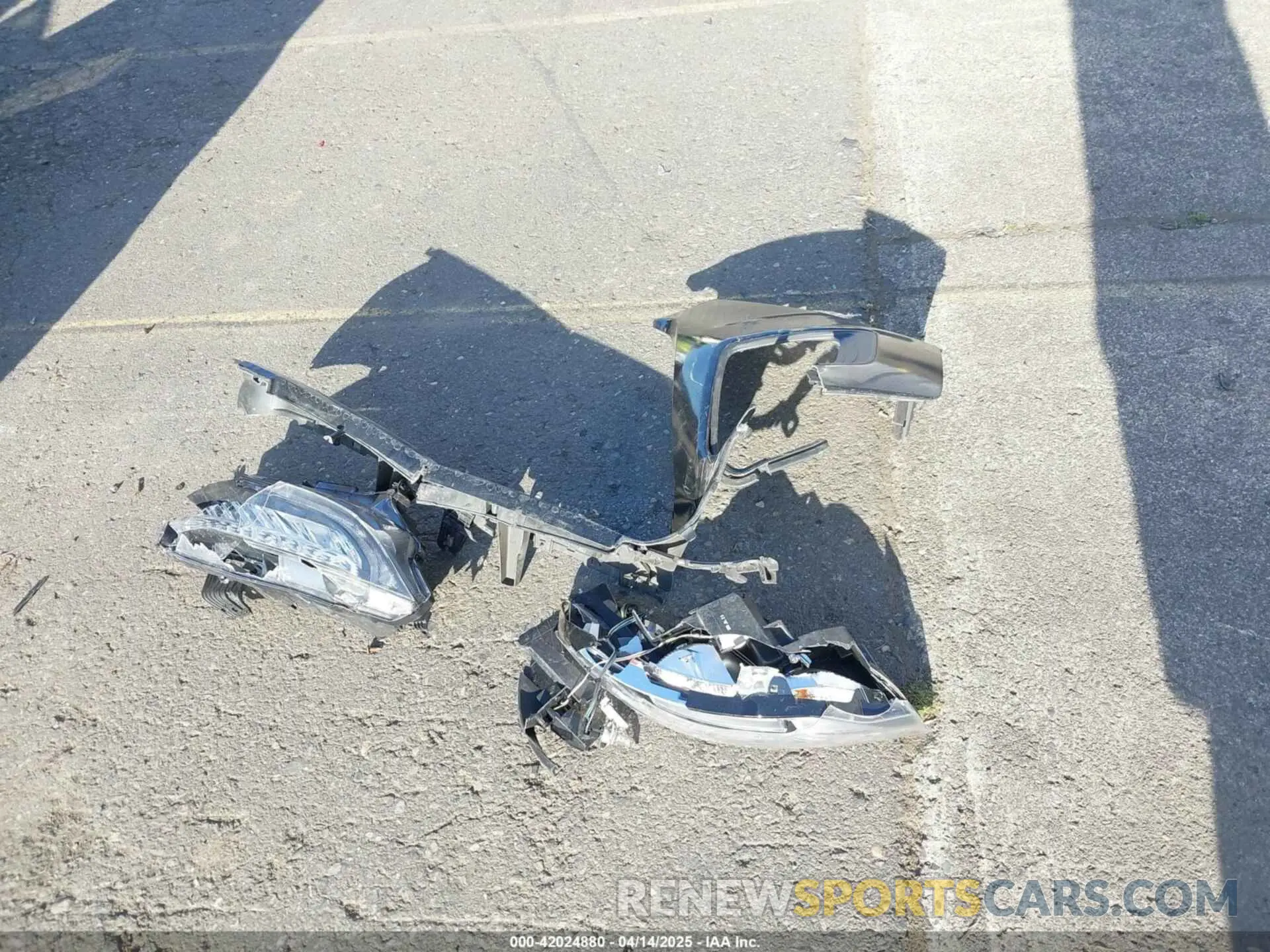 12 Photograph of a damaged car KNDJ23AU8L7061786 KIA SOUL 2020