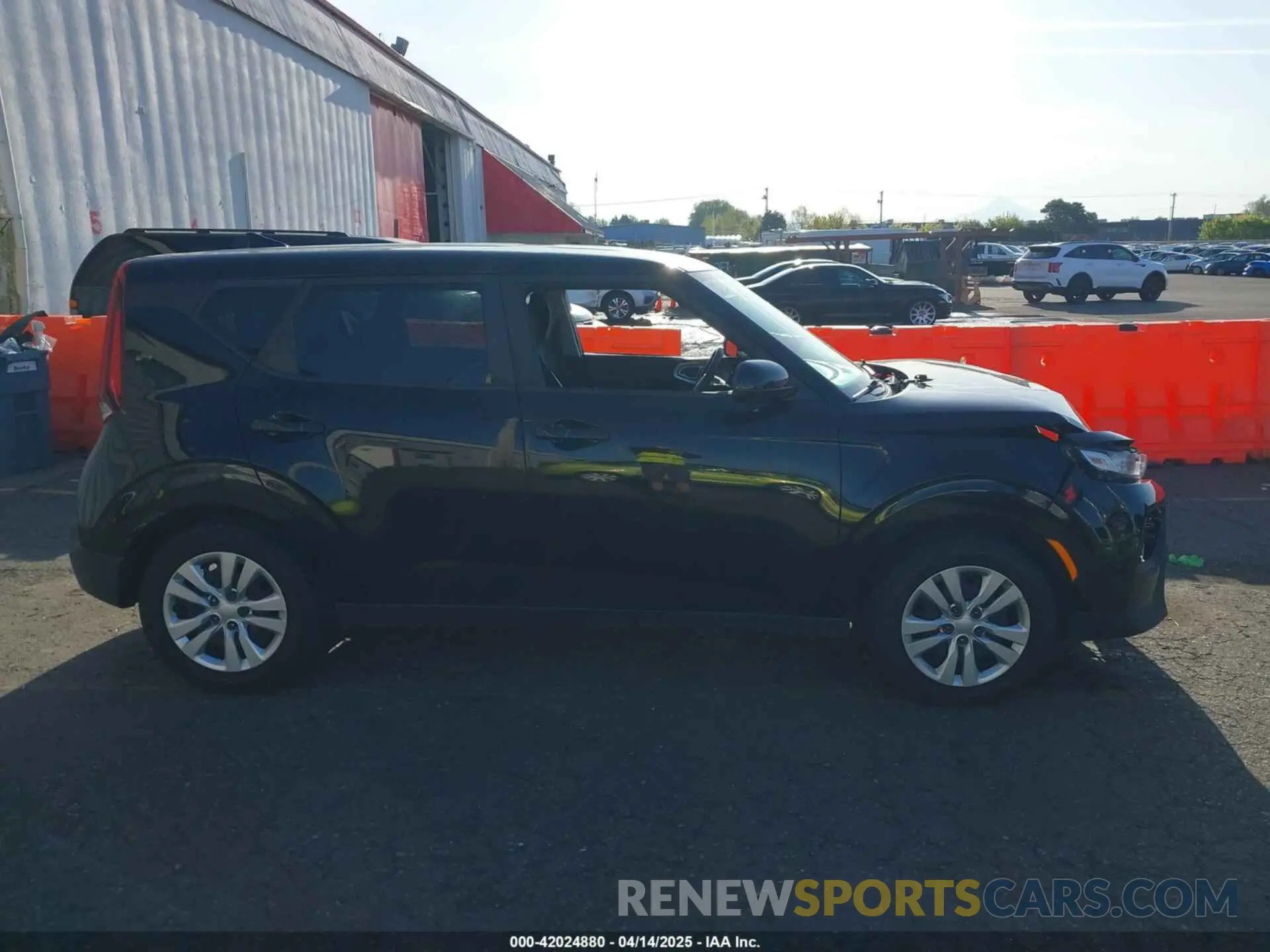 14 Photograph of a damaged car KNDJ23AU8L7061786 KIA SOUL 2020