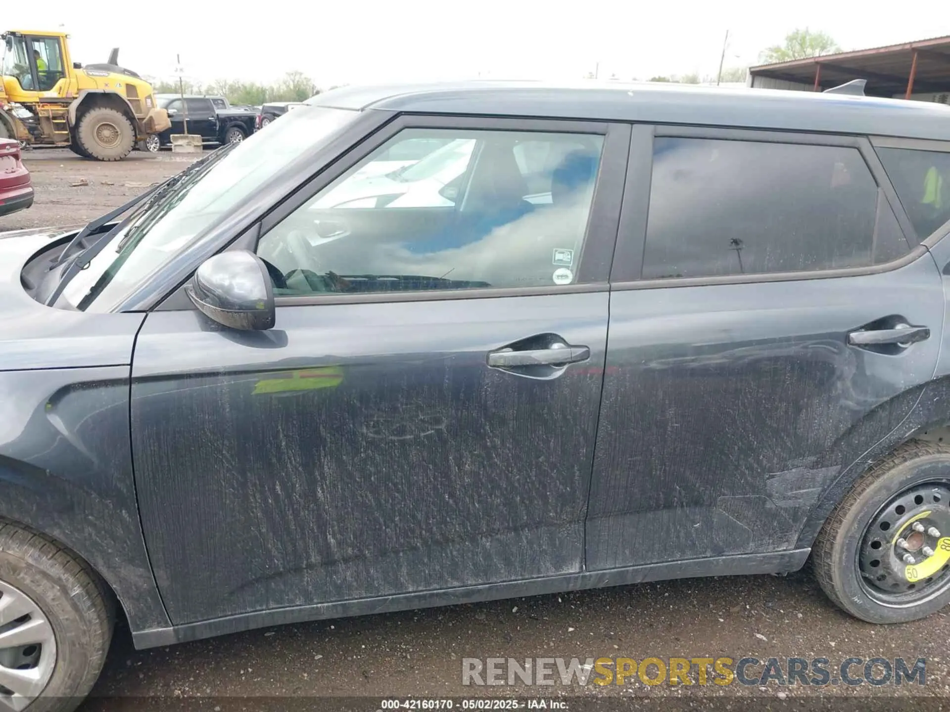 14 Photograph of a damaged car KNDJ23AU8L7094125 KIA SOUL 2020