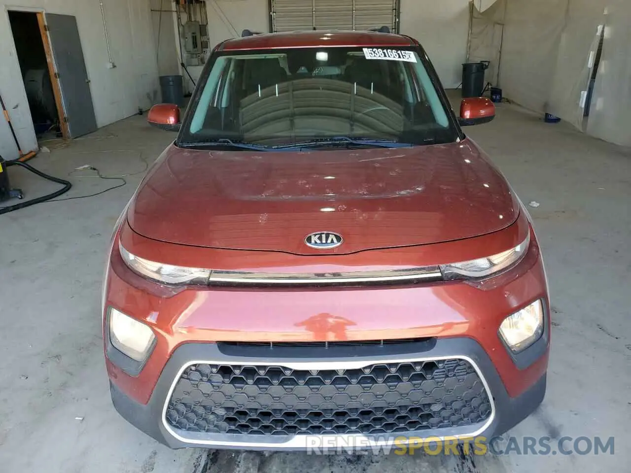 5 Photograph of a damaged car KNDJ23AU8L7105737 KIA SOUL 2020