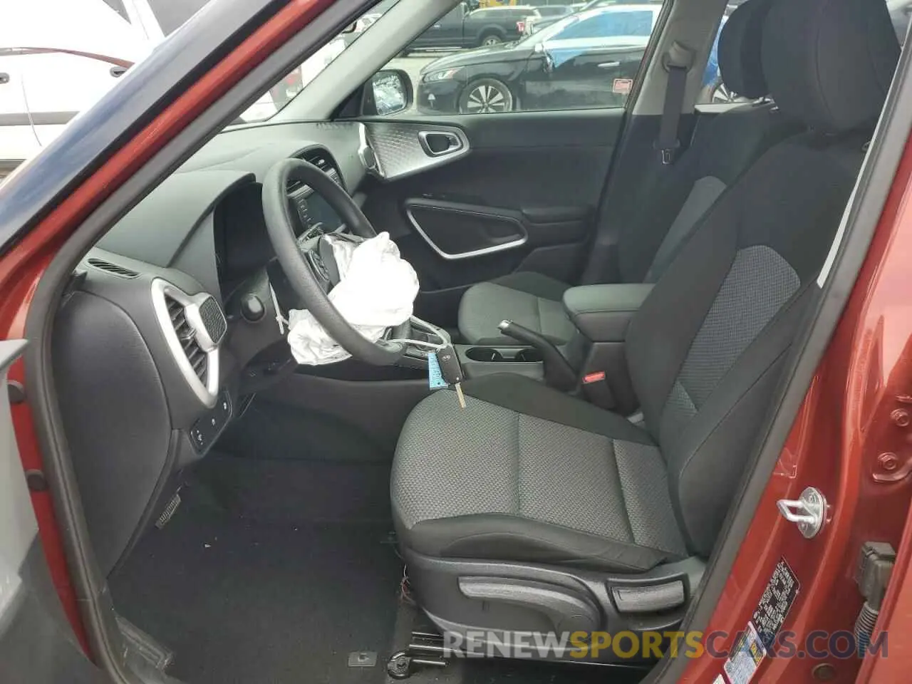 7 Photograph of a damaged car KNDJ23AU8L7108458 KIA SOUL 2020
