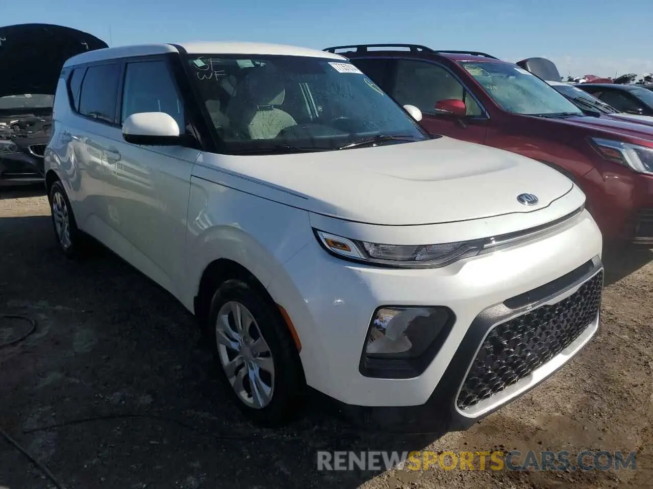 4 Photograph of a damaged car KNDJ23AU8L7701009 KIA SOUL 2020