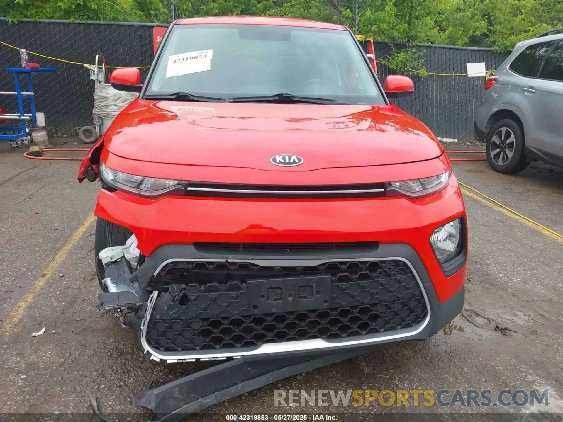 12 Photograph of a damaged car KNDJ23AU8L7732437 KIA SOUL 2020