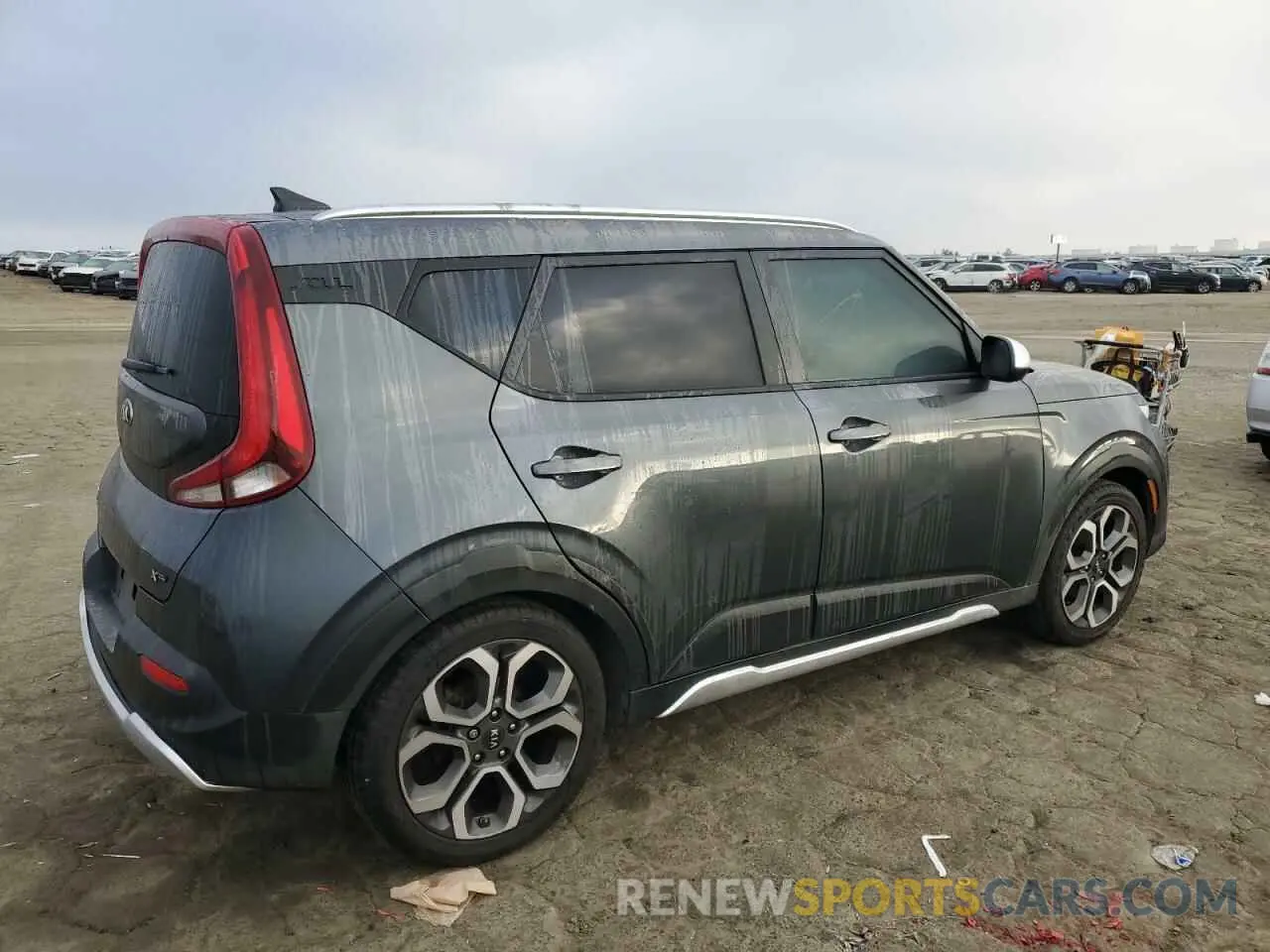 3 Photograph of a damaged car KNDJ23AU8L7735953 KIA SOUL 2020