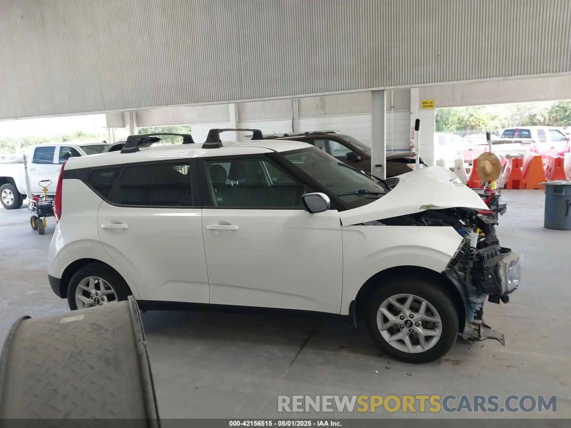 14 Photograph of a damaged car KNDJ23AU9L7020311 KIA SOUL 2020