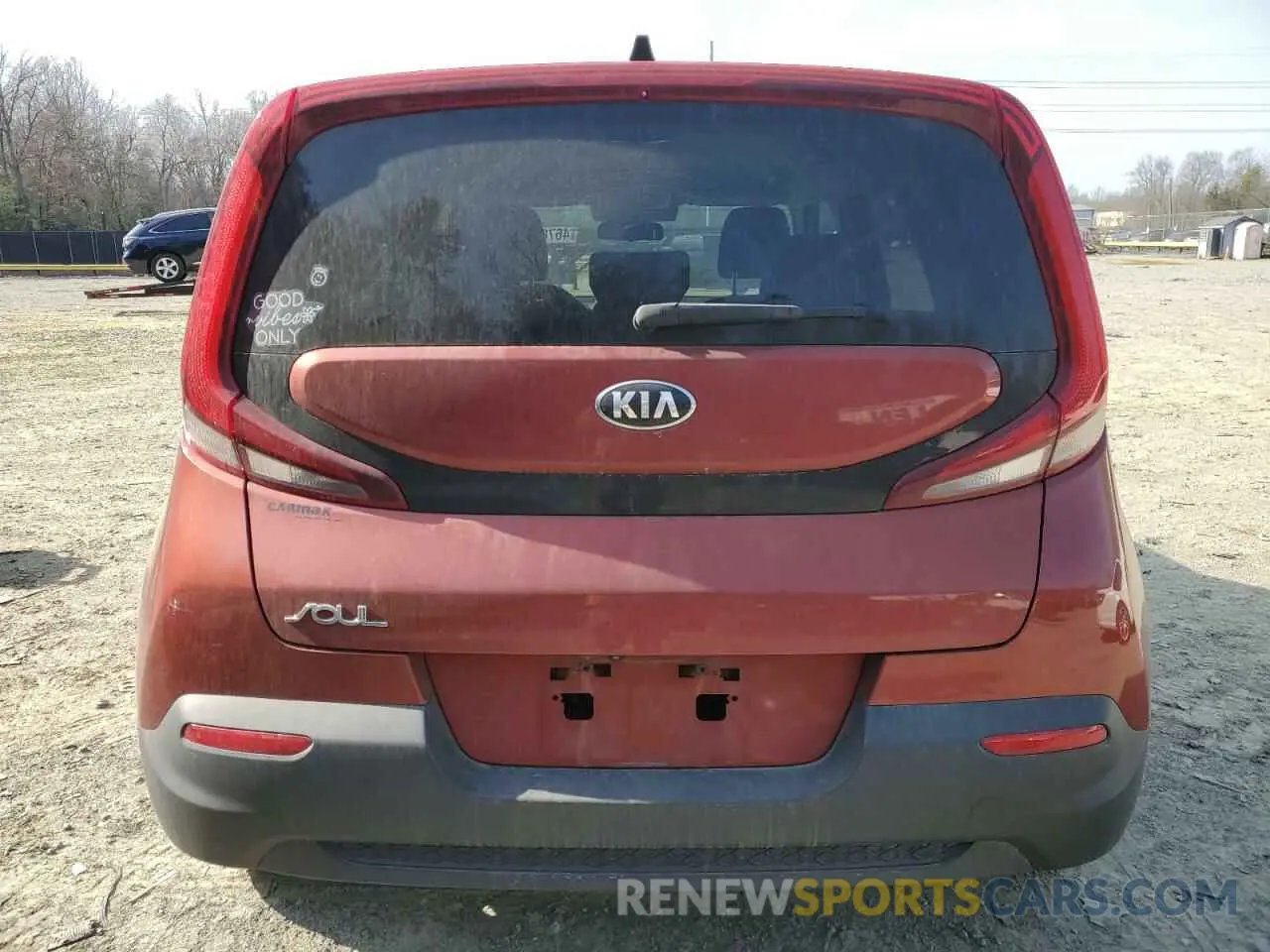 6 Photograph of a damaged car KNDJ23AU9L7033916 KIA SOUL 2020