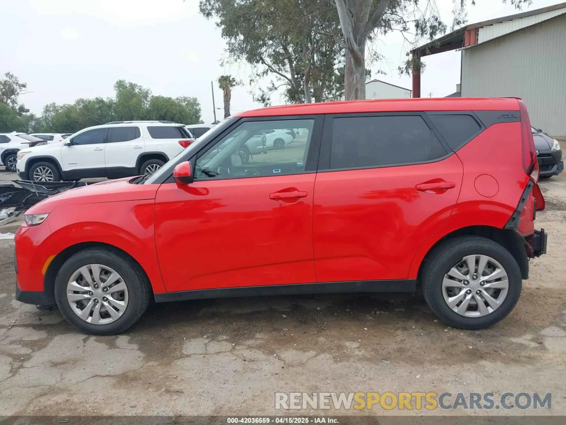 14 Photograph of a damaged car KNDJ23AU9L7051669 KIA SOUL 2020