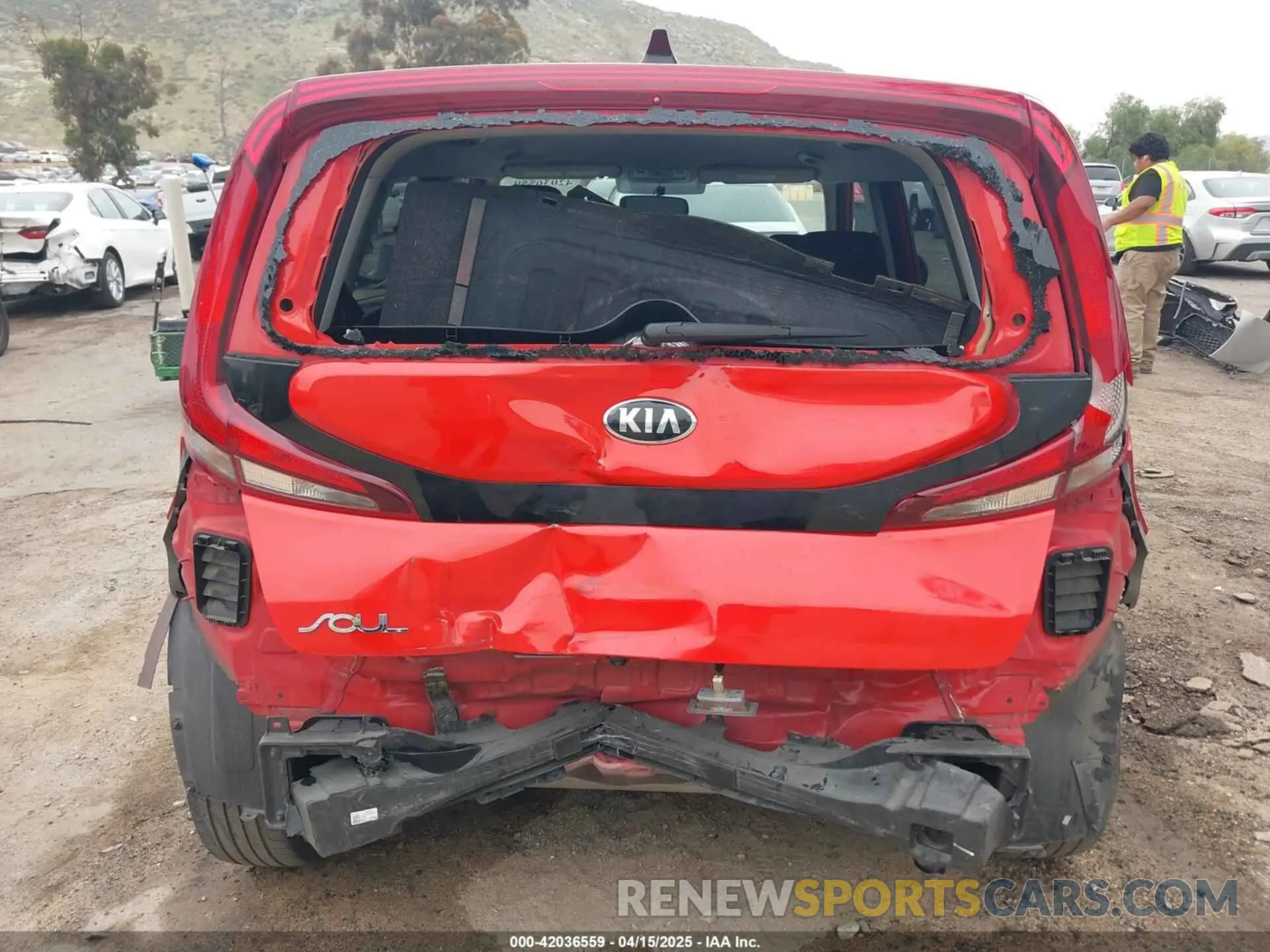 16 Photograph of a damaged car KNDJ23AU9L7051669 KIA SOUL 2020