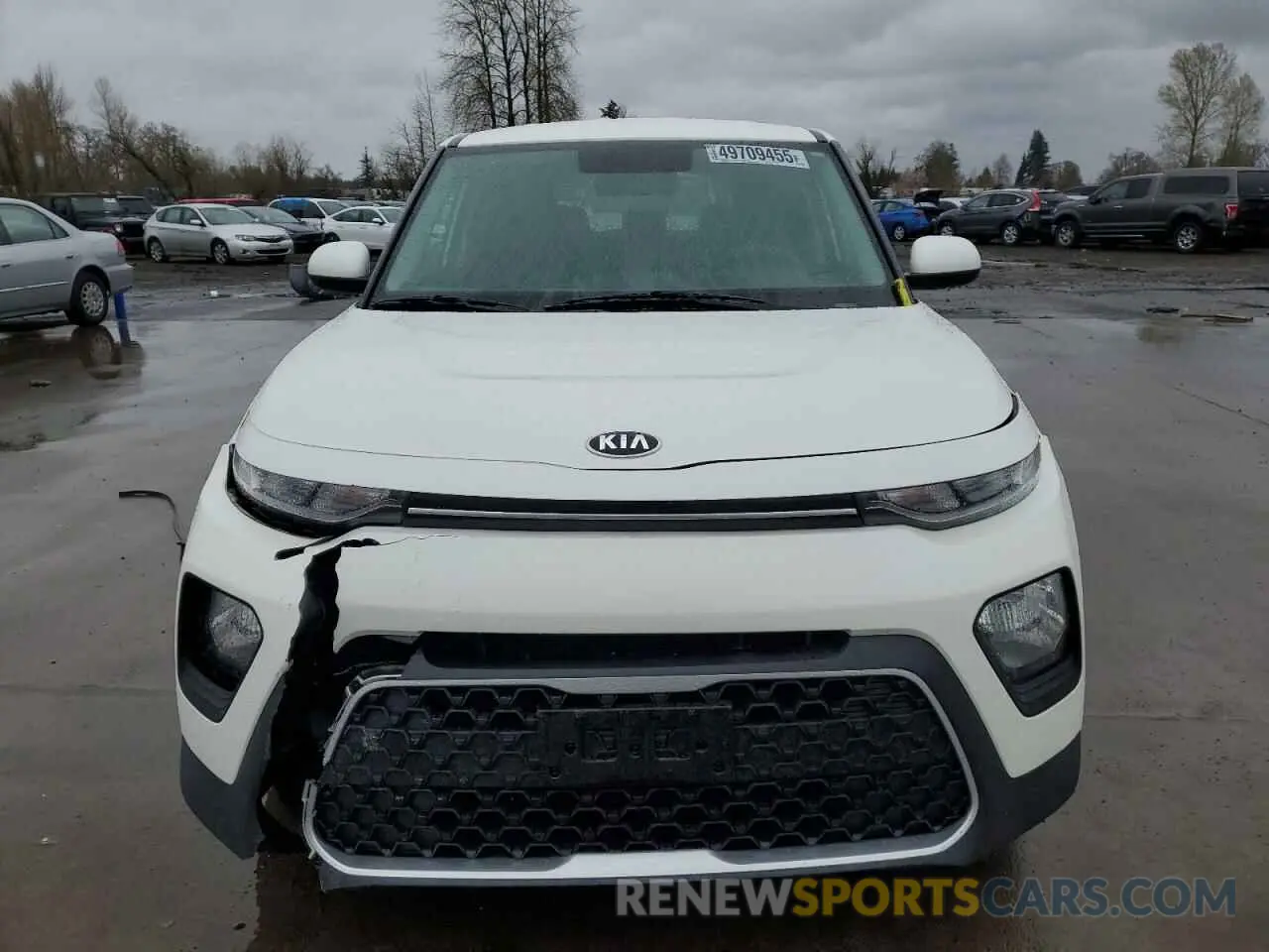 5 Photograph of a damaged car KNDJ23AU9L7055401 KIA SOUL 2020