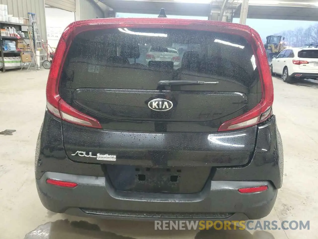 6 Photograph of a damaged car KNDJ23AU9L7705019 KIA SOUL 2020