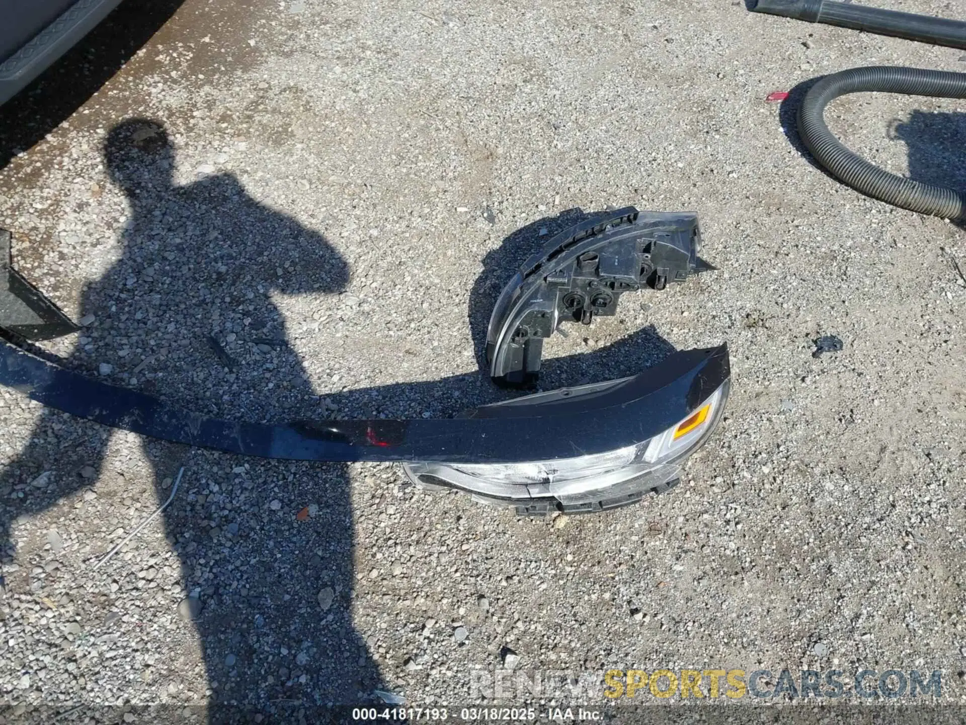 12 Photograph of a damaged car KNDJ23AU9L7724587 KIA SOUL 2020