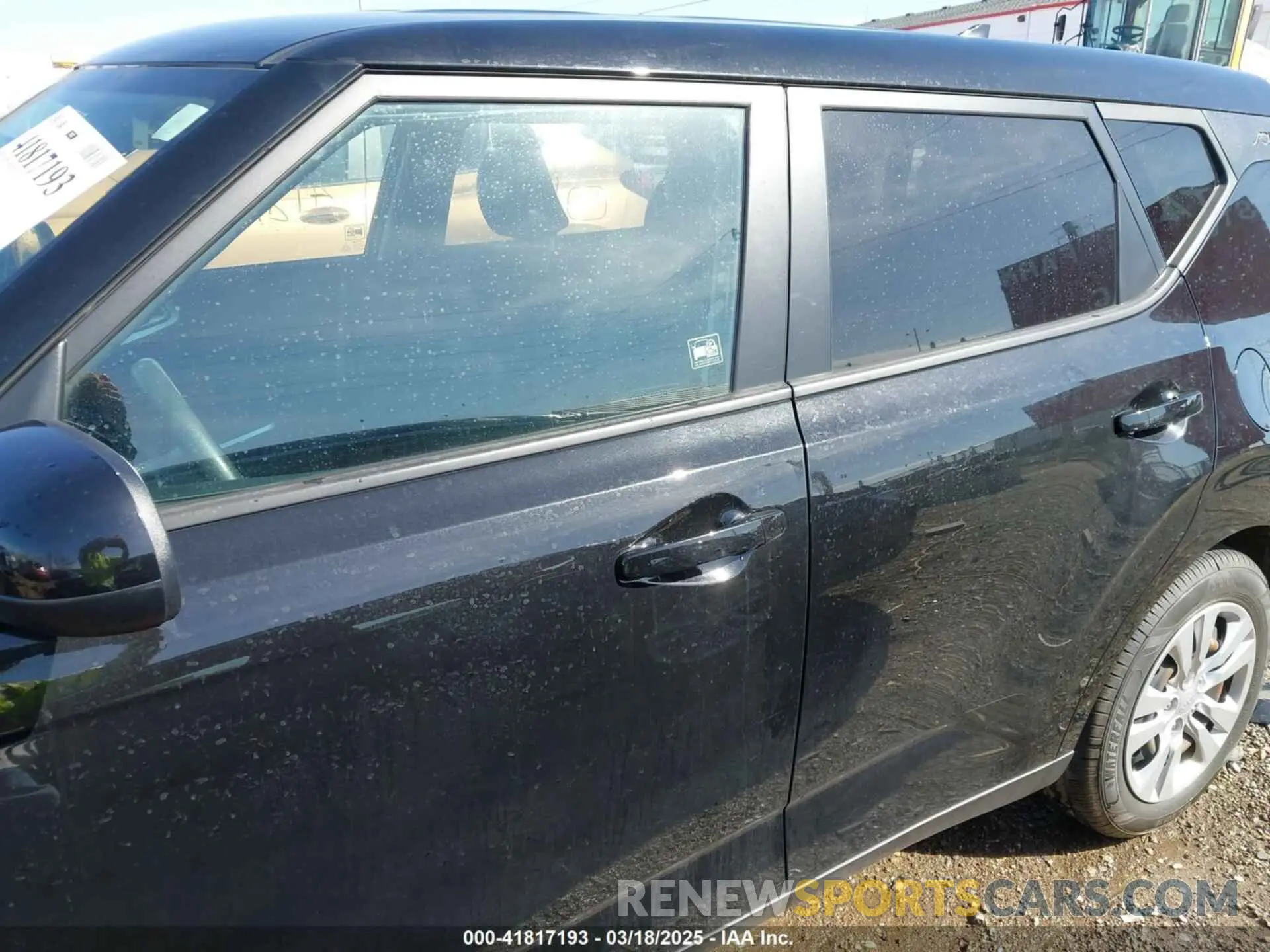 15 Photograph of a damaged car KNDJ23AU9L7724587 KIA SOUL 2020