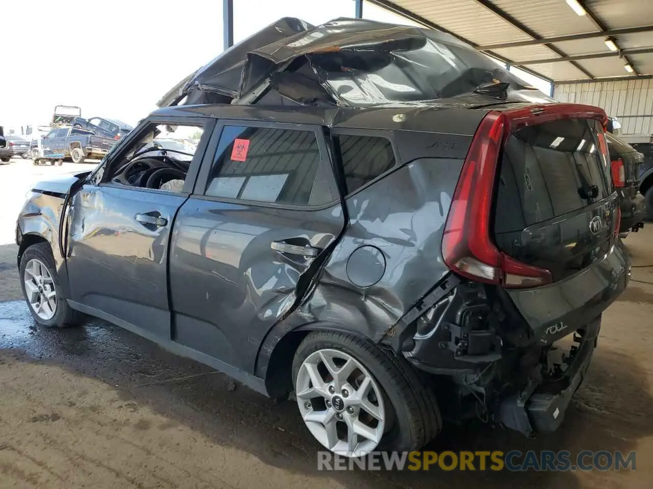 2 Photograph of a damaged car KNDJ23AU9L7728283 KIA SOUL 2020