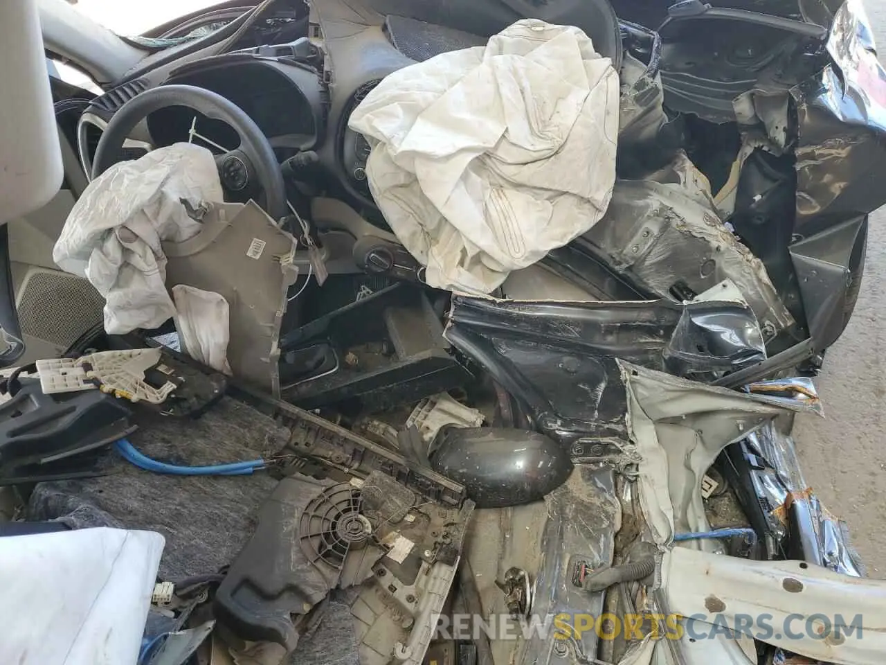 8 Photograph of a damaged car KNDJ23AU9L7728283 KIA SOUL 2020