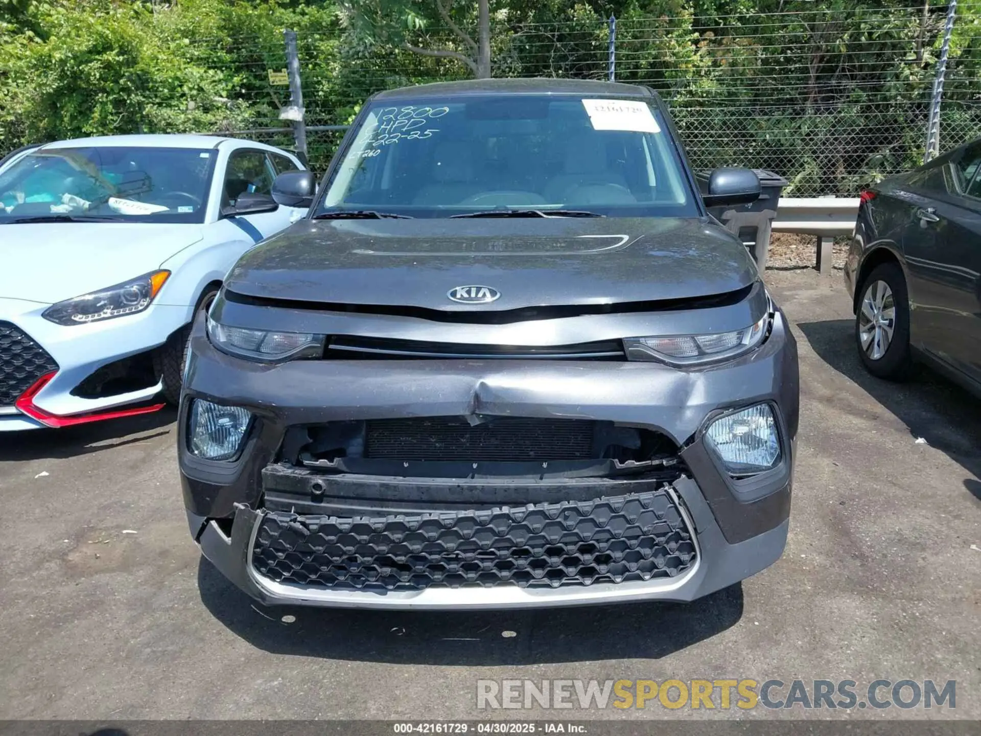 12 Photograph of a damaged car KNDJ23AU9L7729515 KIA SOUL 2020