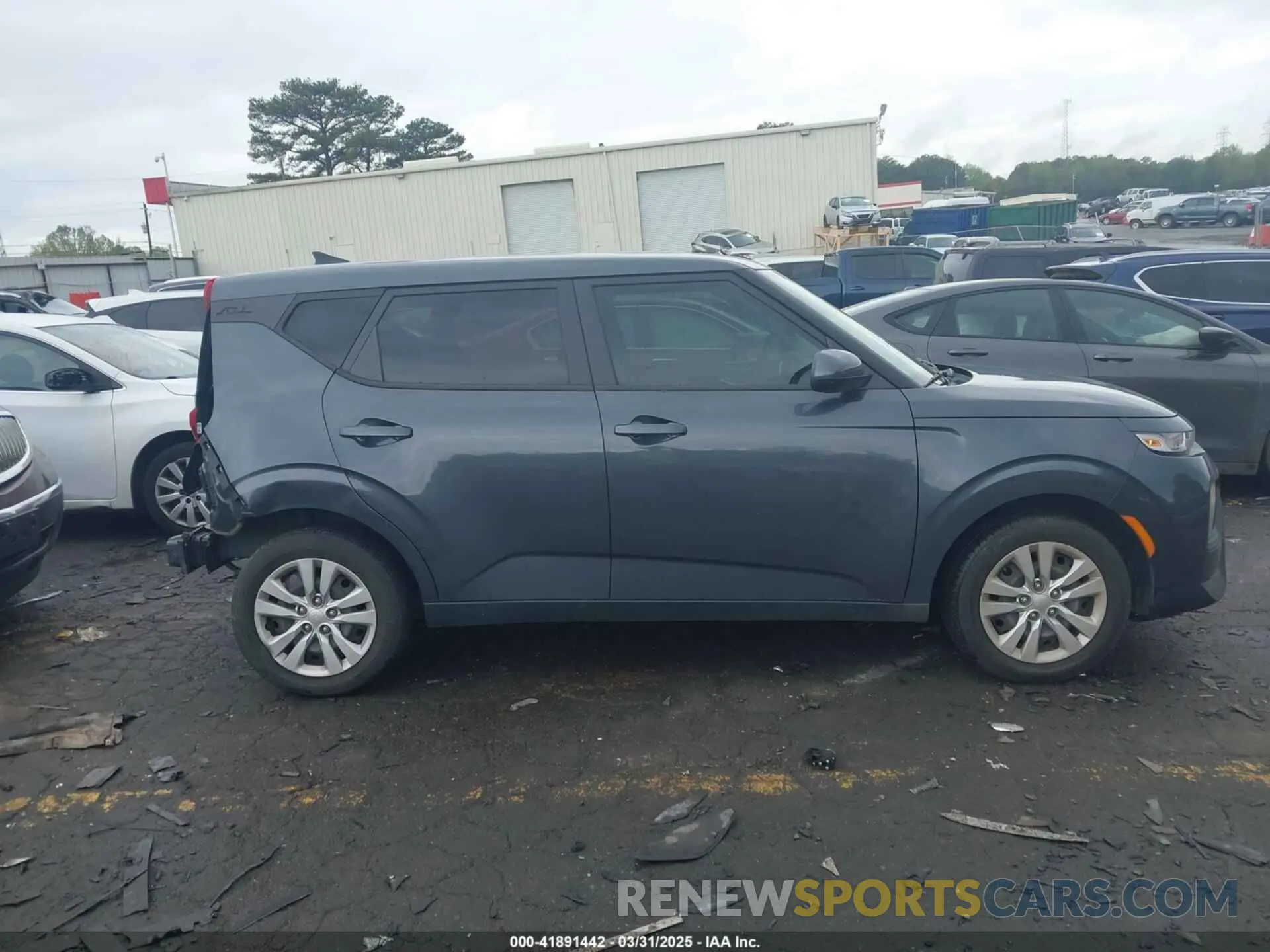 13 Photograph of a damaged car KNDJ23AU9L7732303 KIA SOUL 2020