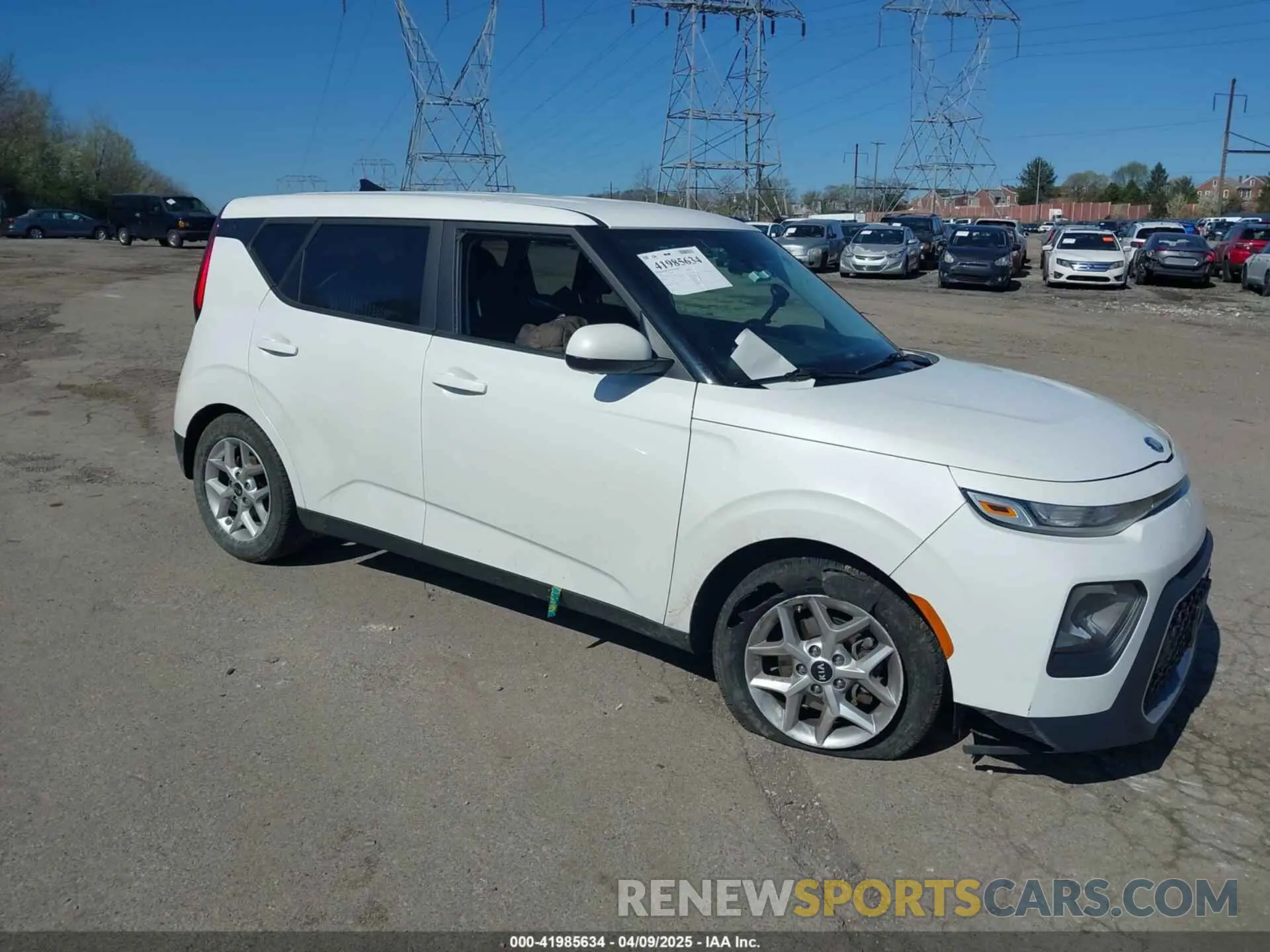 1 Photograph of a damaged car KNDJ23AUXL7003727 KIA SOUL 2020
