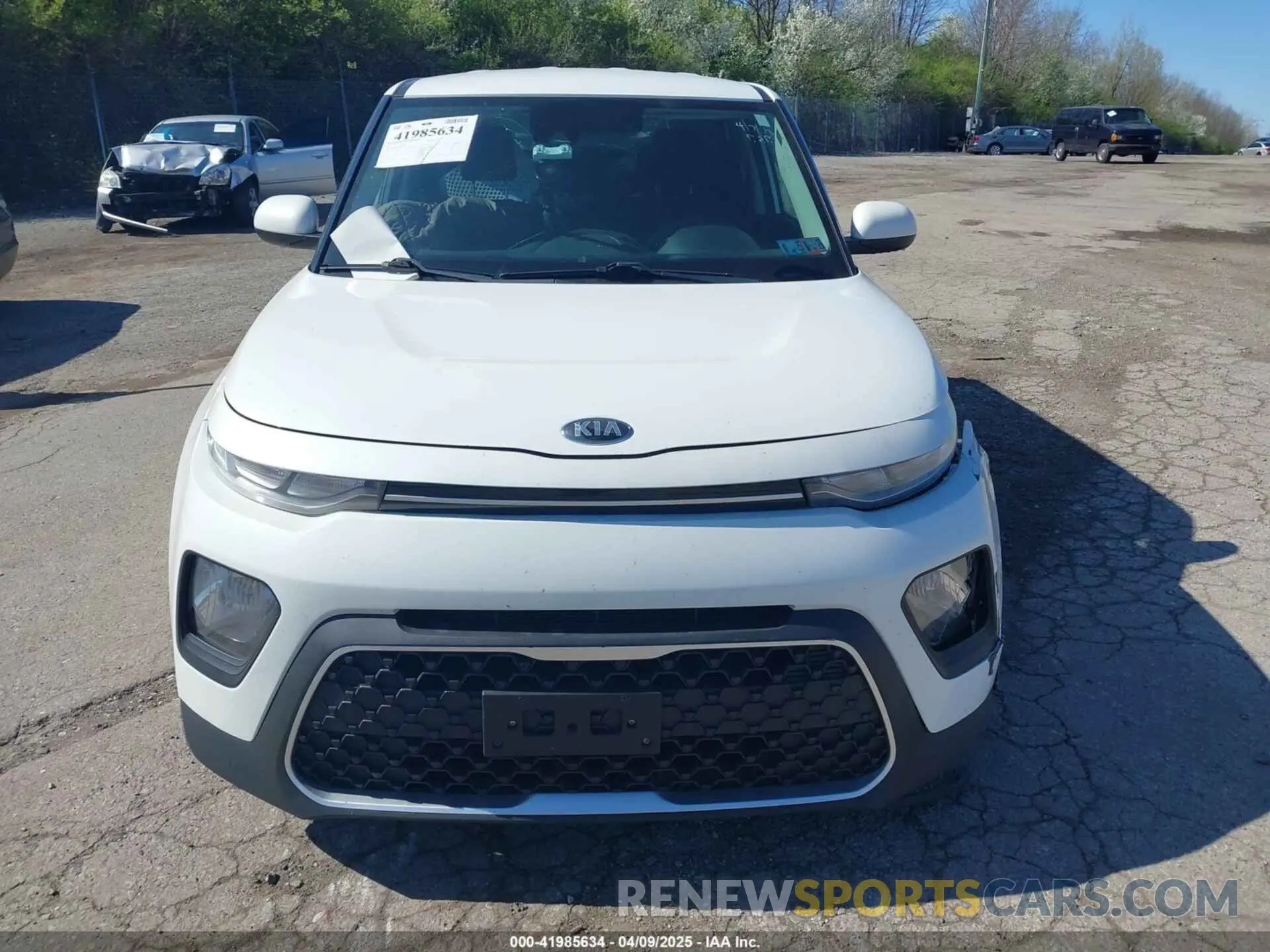 13 Photograph of a damaged car KNDJ23AUXL7003727 KIA SOUL 2020