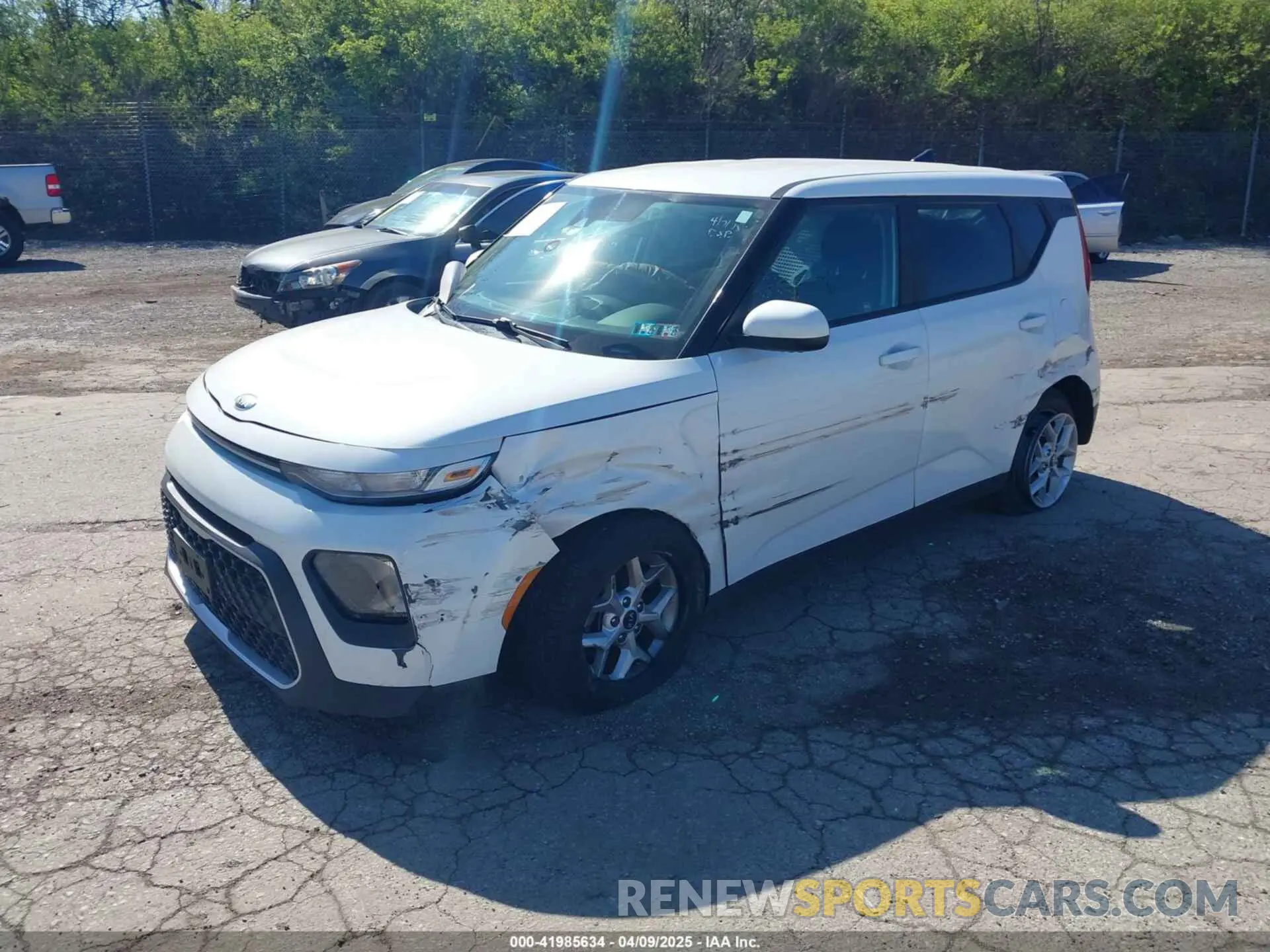2 Photograph of a damaged car KNDJ23AUXL7003727 KIA SOUL 2020