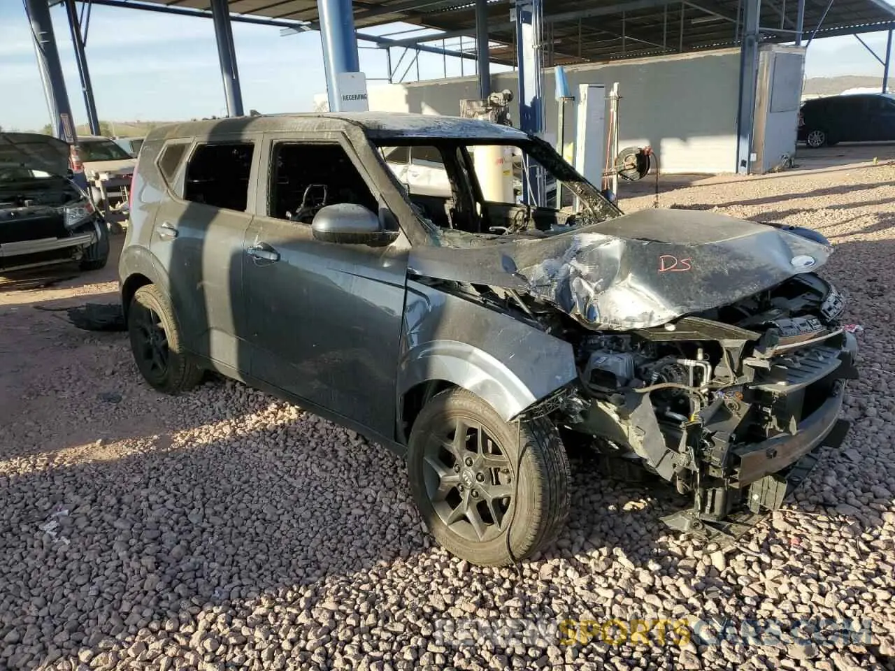 4 Photograph of a damaged car KNDJ23AUXL7026005 KIA SOUL 2020