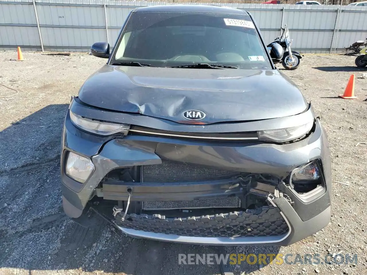 5 Photograph of a damaged car KNDJ23AUXL7039336 KIA SOUL 2020