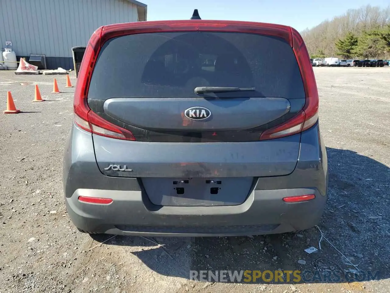 6 Photograph of a damaged car KNDJ23AUXL7039336 KIA SOUL 2020