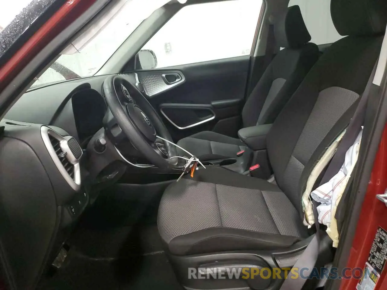 7 Photograph of a damaged car KNDJ23AUXL7052880 KIA SOUL 2020