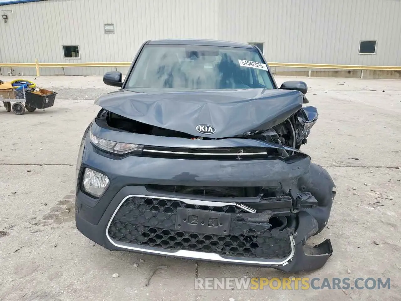 5 Photograph of a damaged car KNDJ23AUXL7069341 KIA SOUL 2020