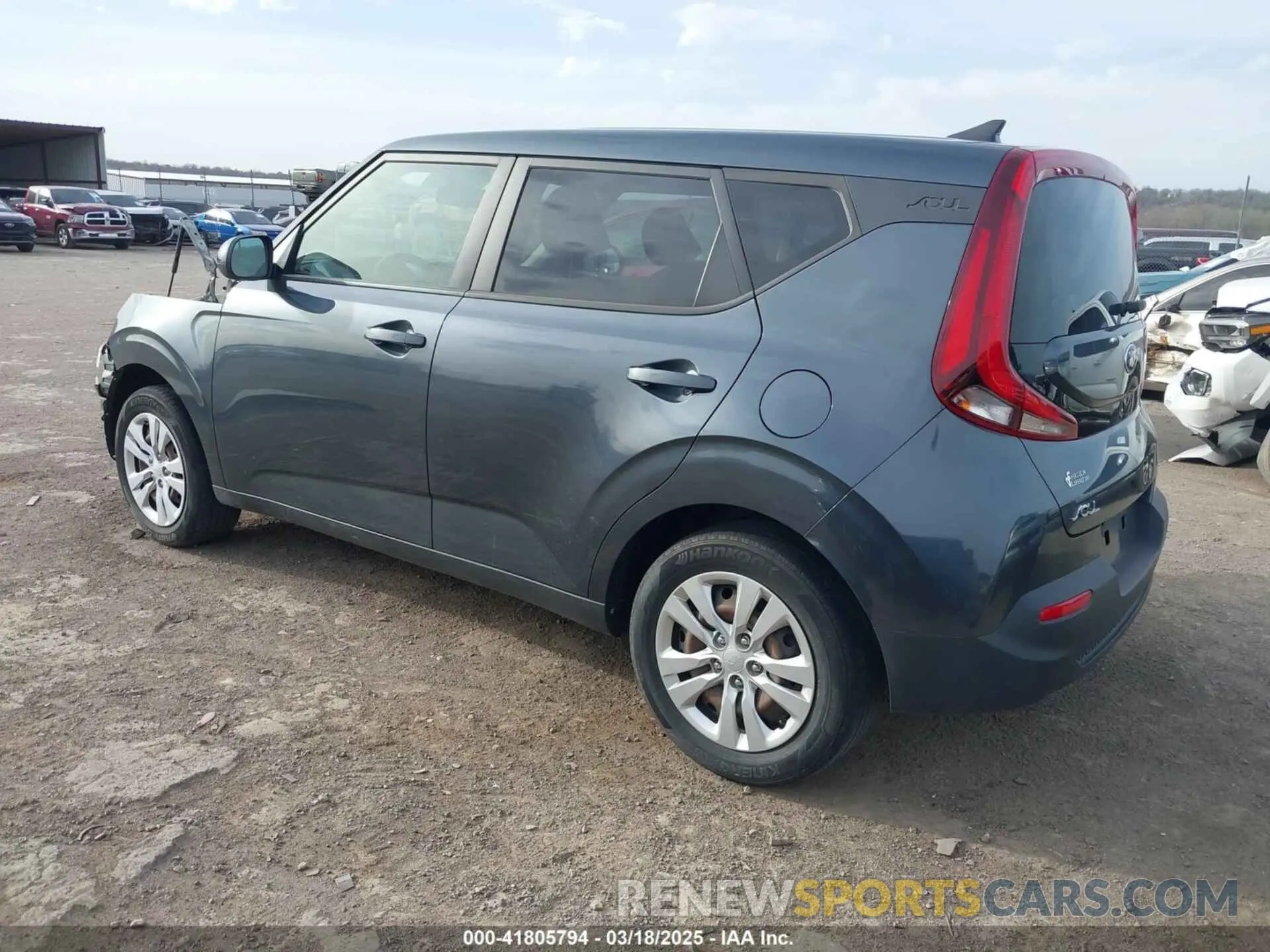 3 Photograph of a damaged car KNDJ23AUXL7083367 KIA SOUL 2020