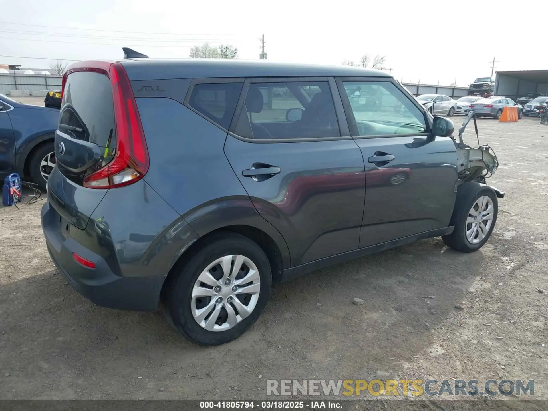 4 Photograph of a damaged car KNDJ23AUXL7083367 KIA SOUL 2020