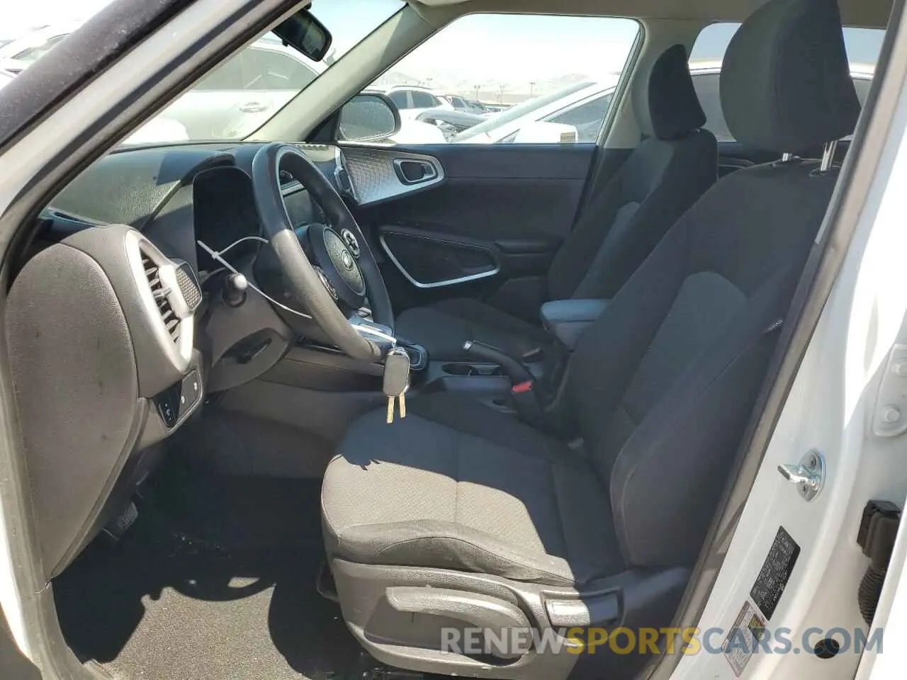 7 Photograph of a damaged car KNDJ23AUXL7715297 KIA SOUL 2020