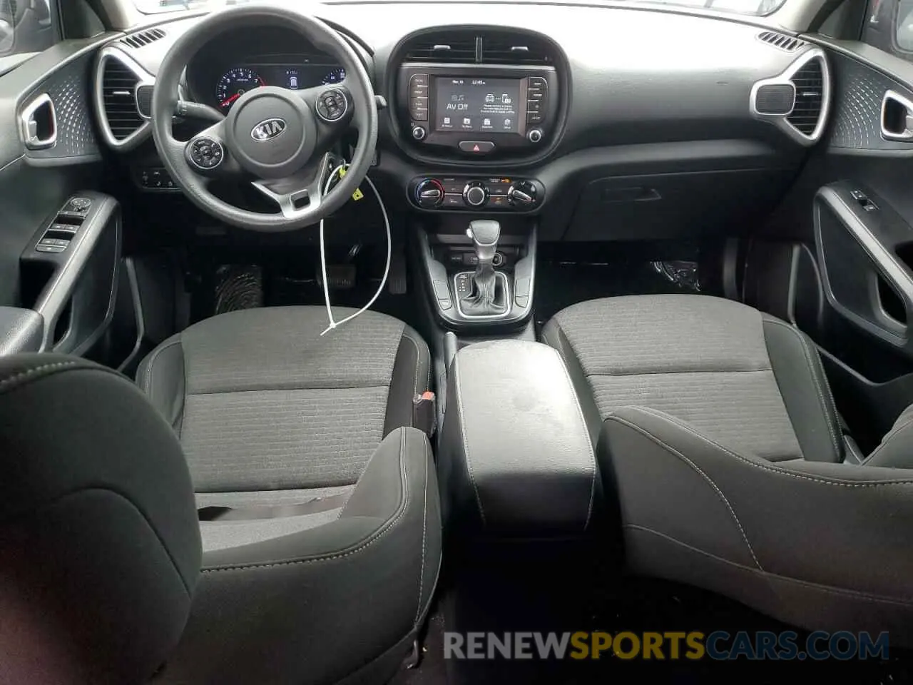 8 Photograph of a damaged car KNDJ23AUXL7716918 KIA SOUL 2020