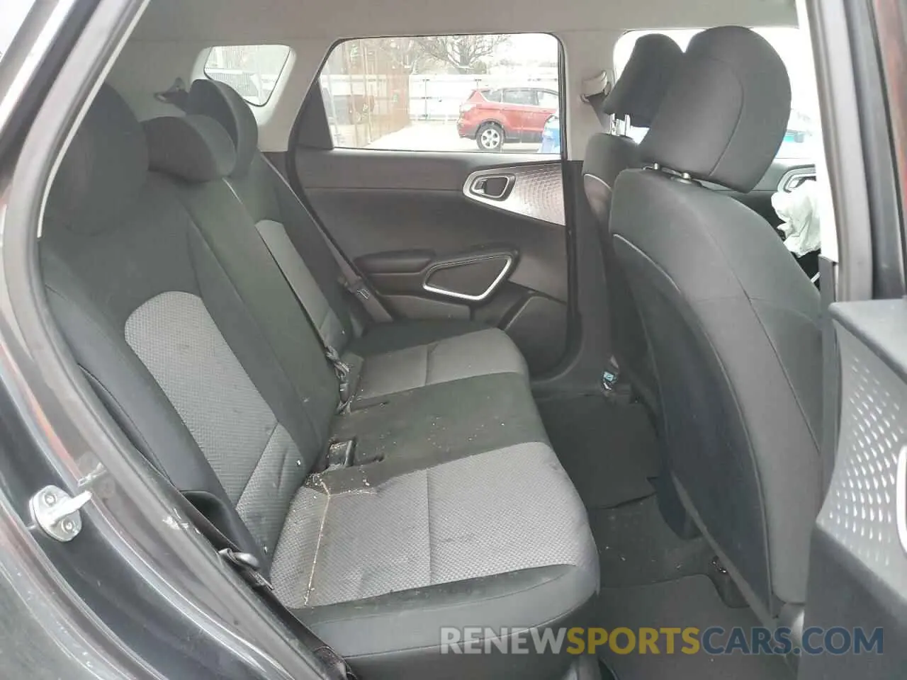 10 Photograph of a damaged car KNDJ23AUXL7723609 KIA SOUL 2020