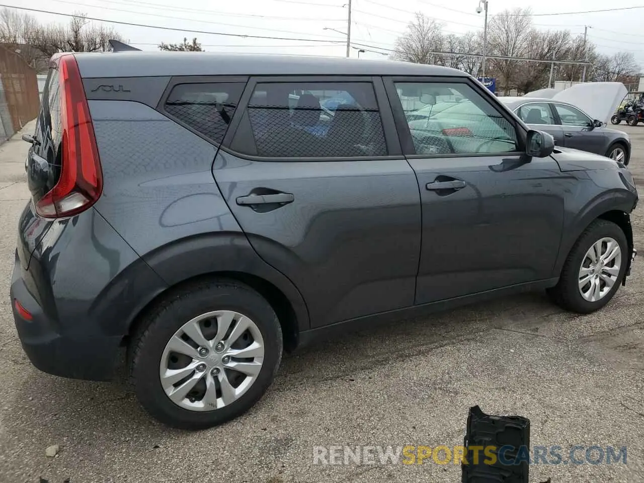 3 Photograph of a damaged car KNDJ23AUXL7723609 KIA SOUL 2020