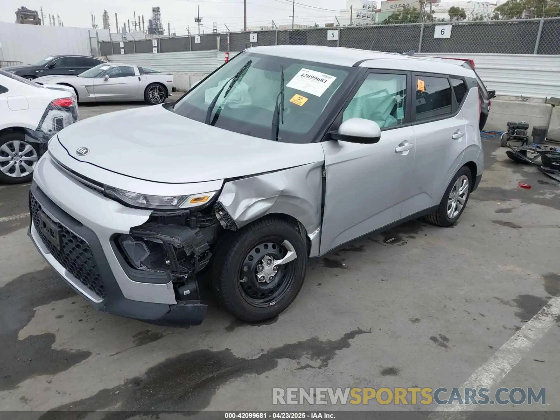 2 Photograph of a damaged car KNDJ23AUXL7734187 KIA SOUL 2020