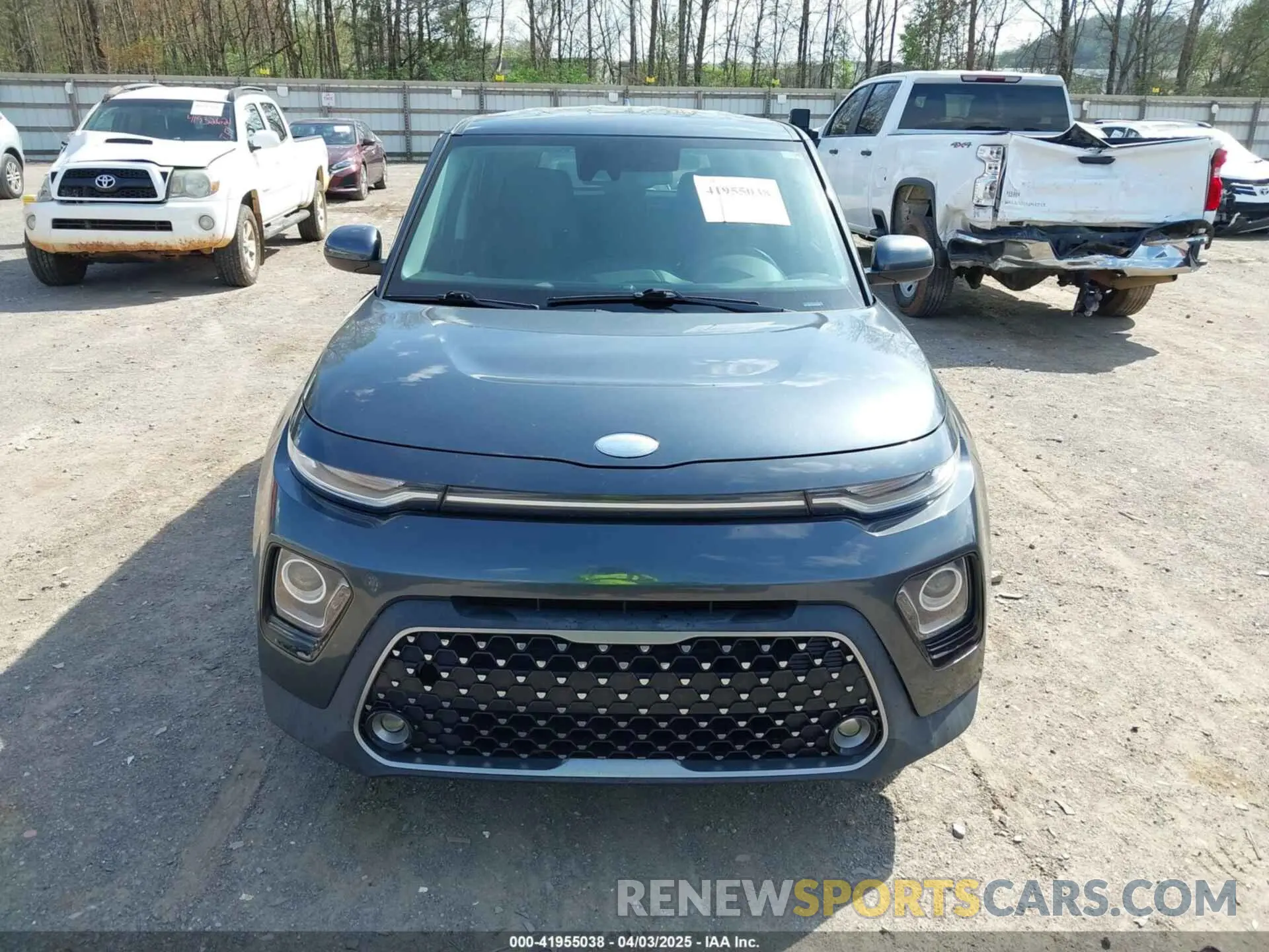12 Photograph of a damaged car KNDJ33AU0L7006746 KIA SOUL 2020