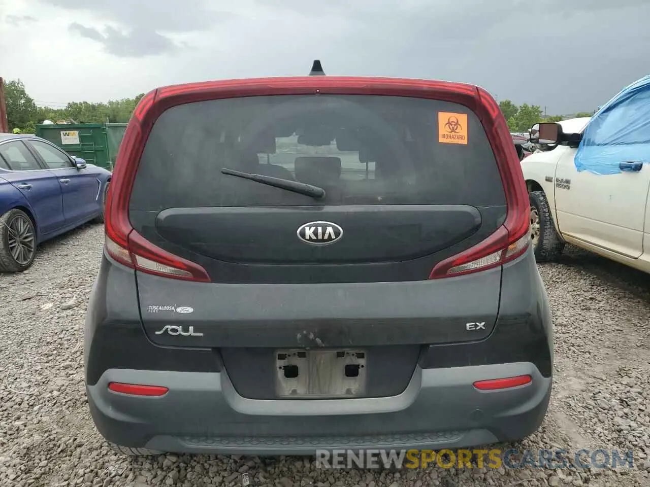 6 Photograph of a damaged car KNDJ33AU1L7008618 KIA SOUL 2020