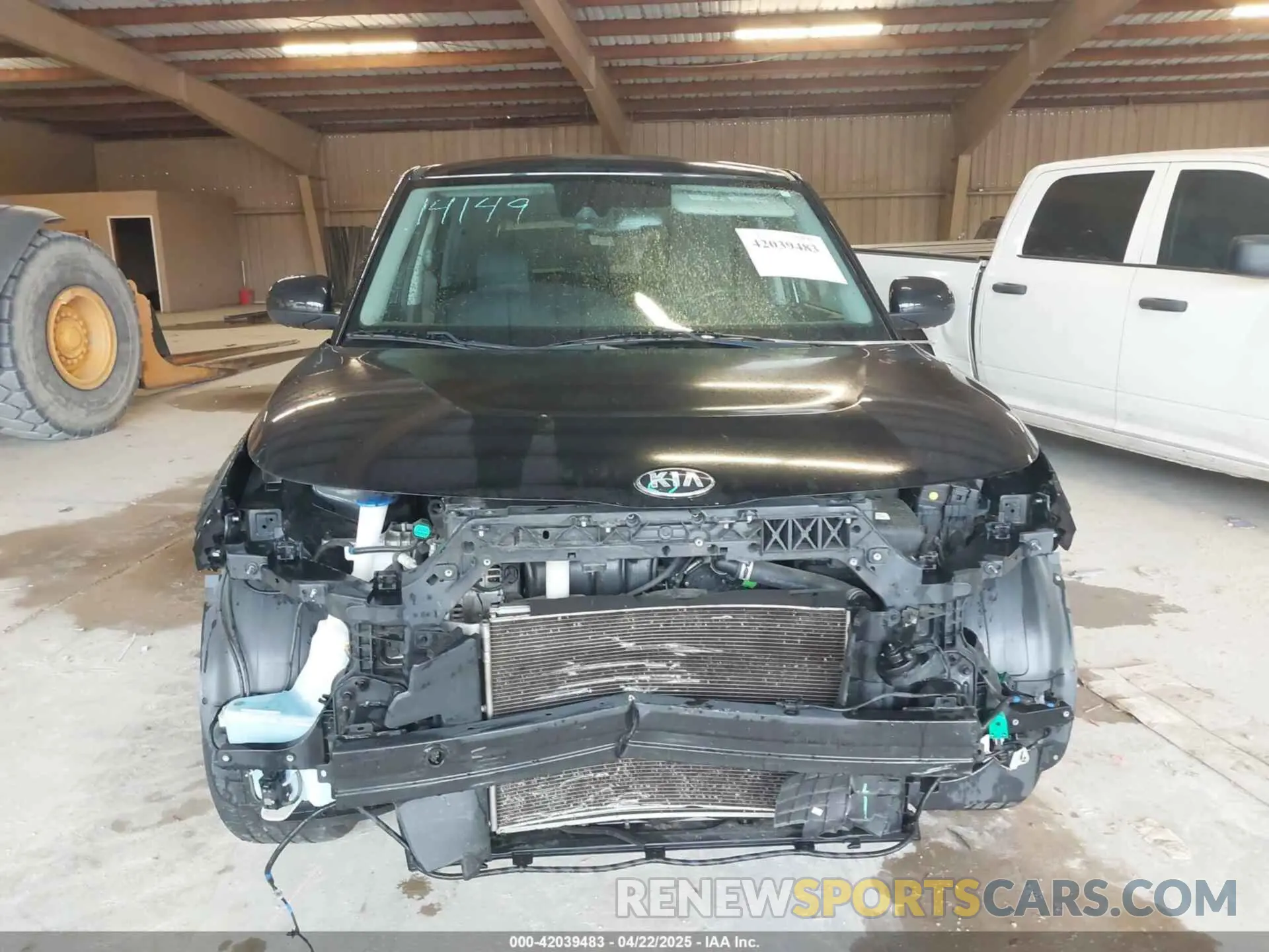 12 Photograph of a damaged car KNDJ33AU2L7049470 KIA SOUL 2020