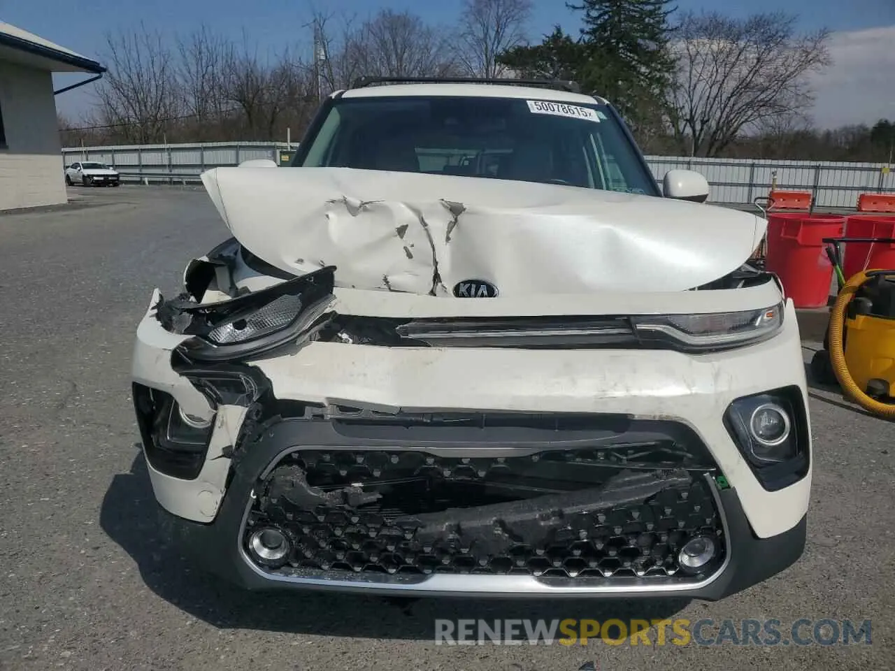 5 Photograph of a damaged car KNDJ33AU2L7702105 KIA SOUL 2020