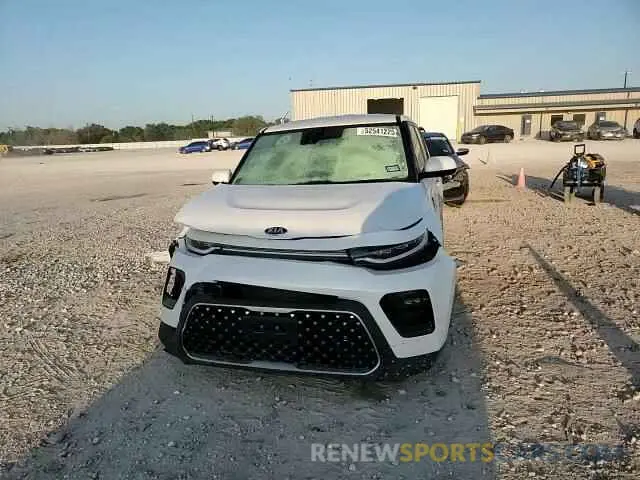 10 Photograph of a damaged car KNDJ33AU3L7023668 KIA SOUL 2020
