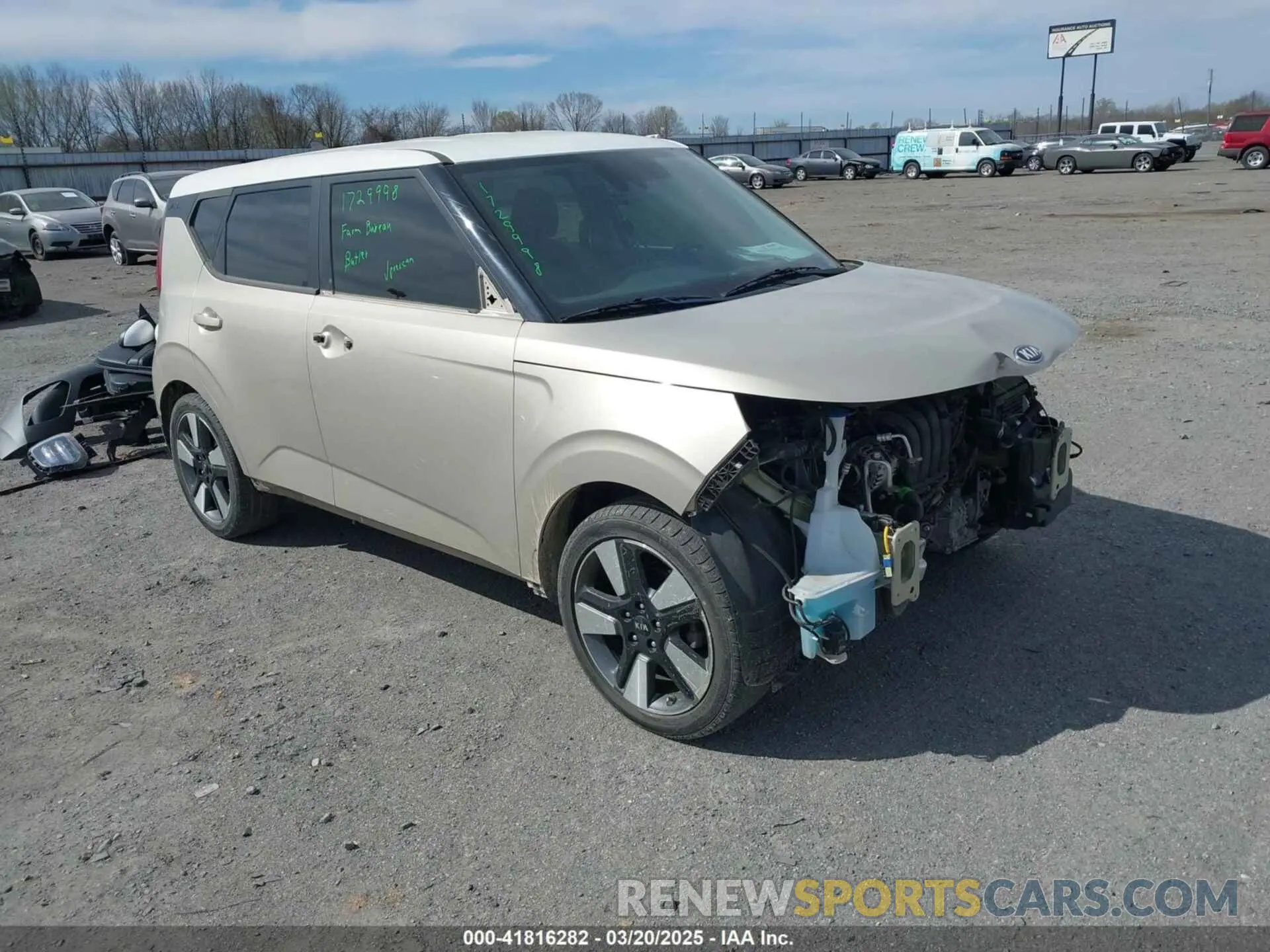 1 Photograph of a damaged car KNDJ33AU5L7073908 KIA SOUL 2020