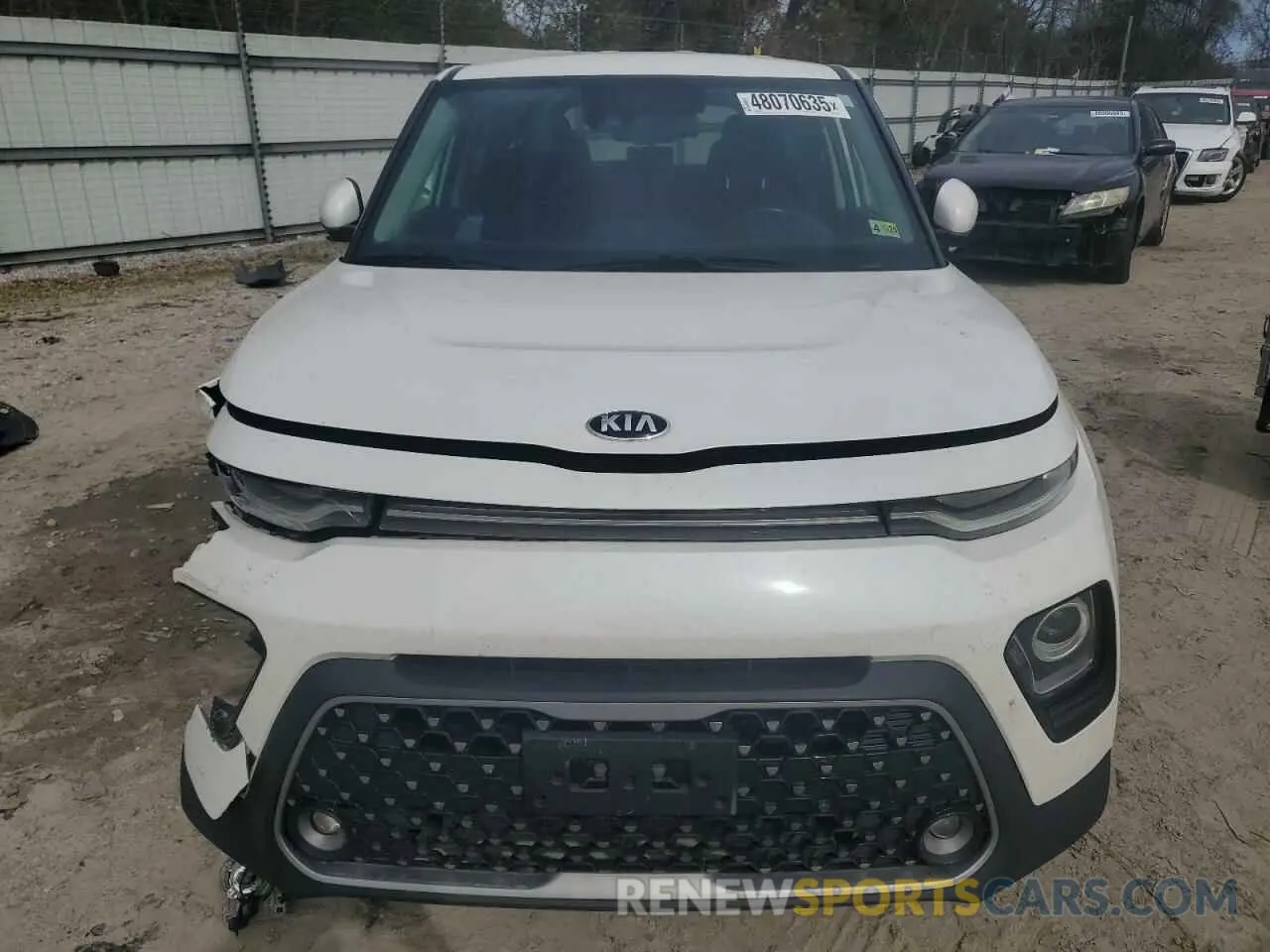 5 Photograph of a damaged car KNDJ33AU5L7707203 KIA SOUL 2020